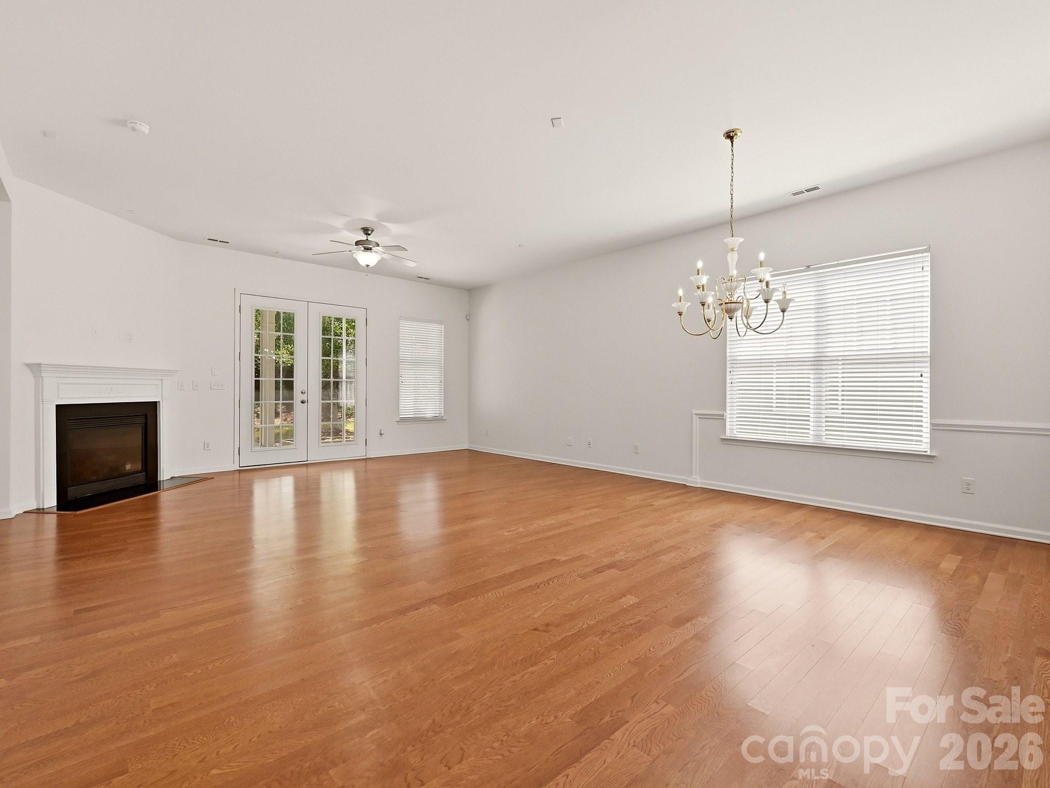 1021 Knob Creek Lane — Tega Cay