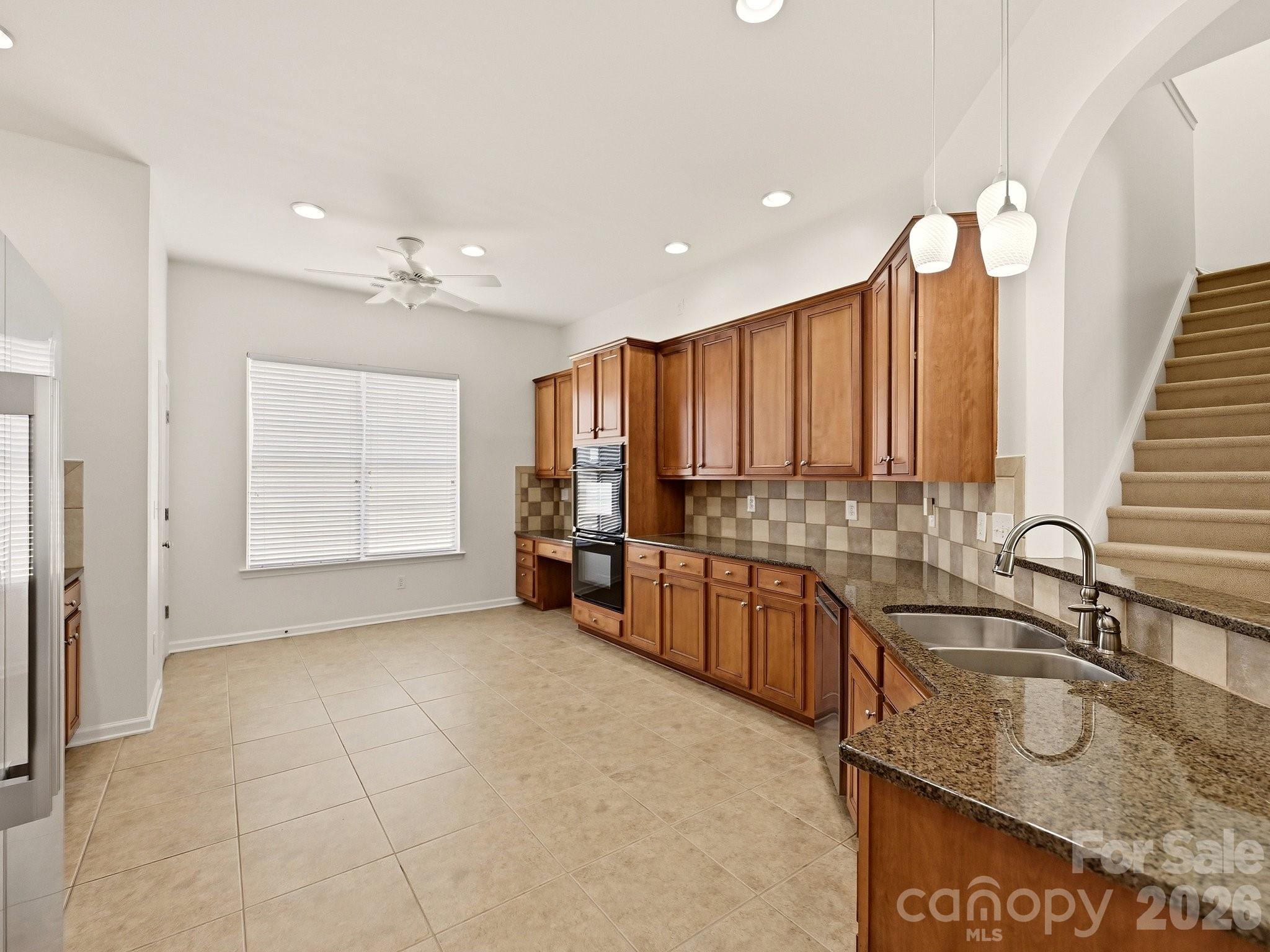 1021 Knob Creek Lane — Tega Cay