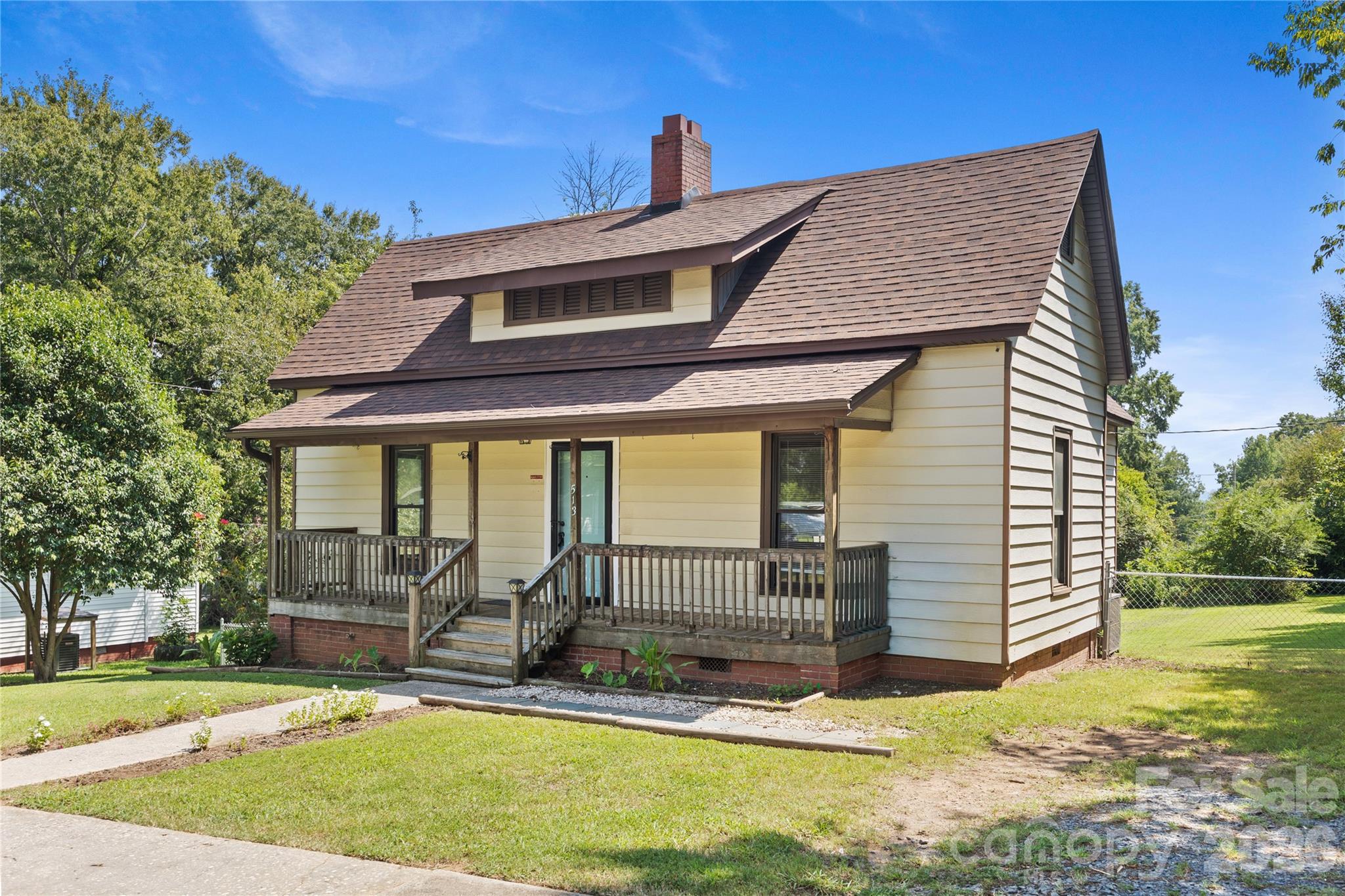 513 Edgemont Street — Albemarle