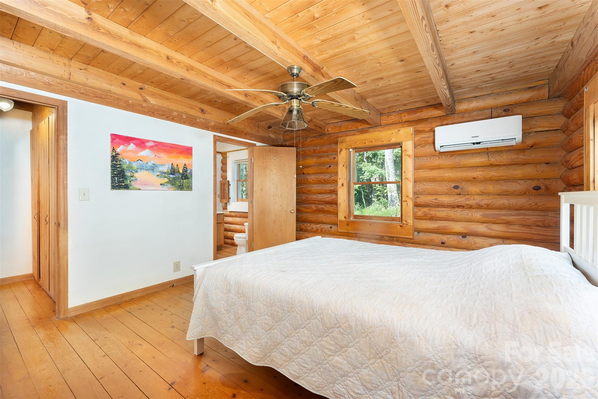 157 Spring Valley Drive — Union Mills