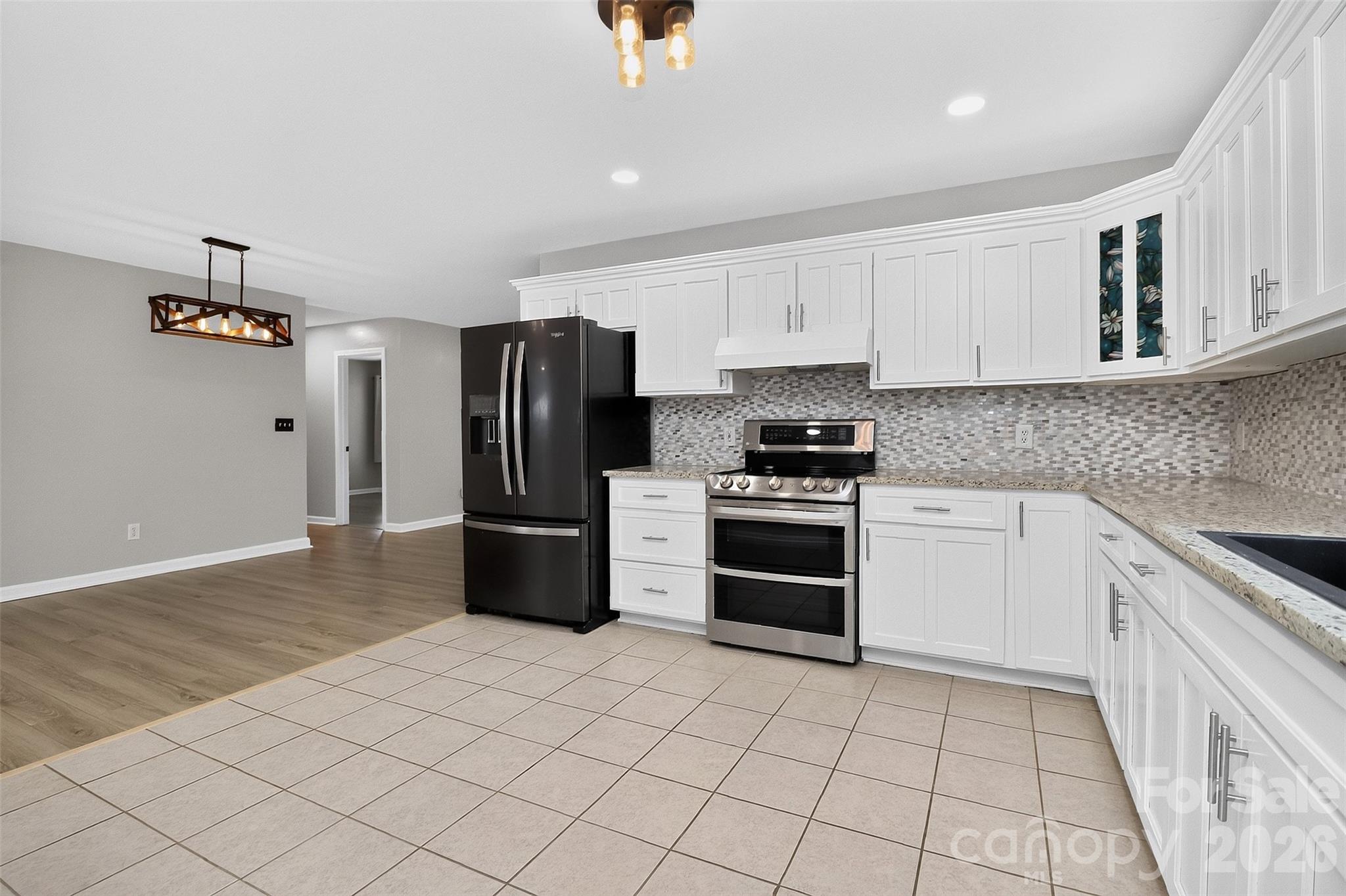 176 Toucan Road — Mooresville