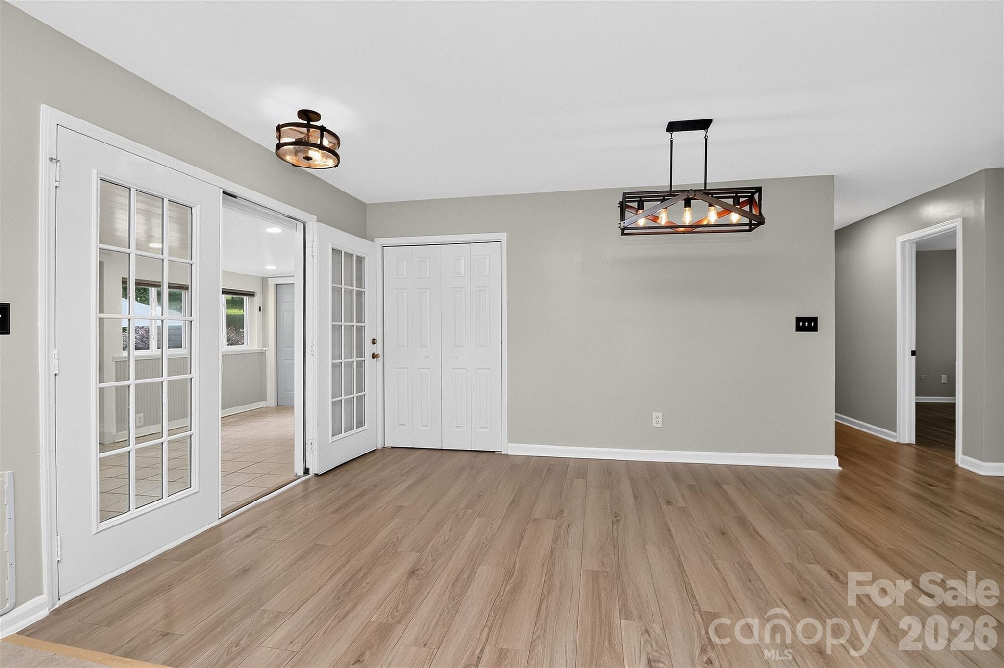176 Toucan Road — Mooresville