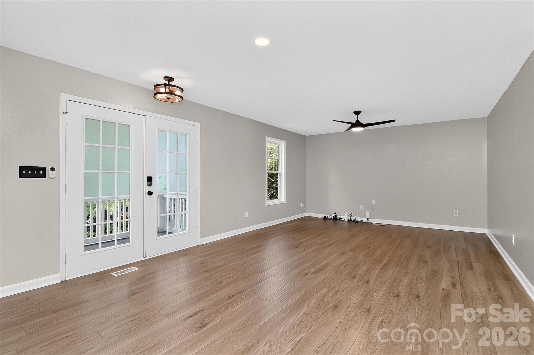 176 Toucan Road — Mooresville