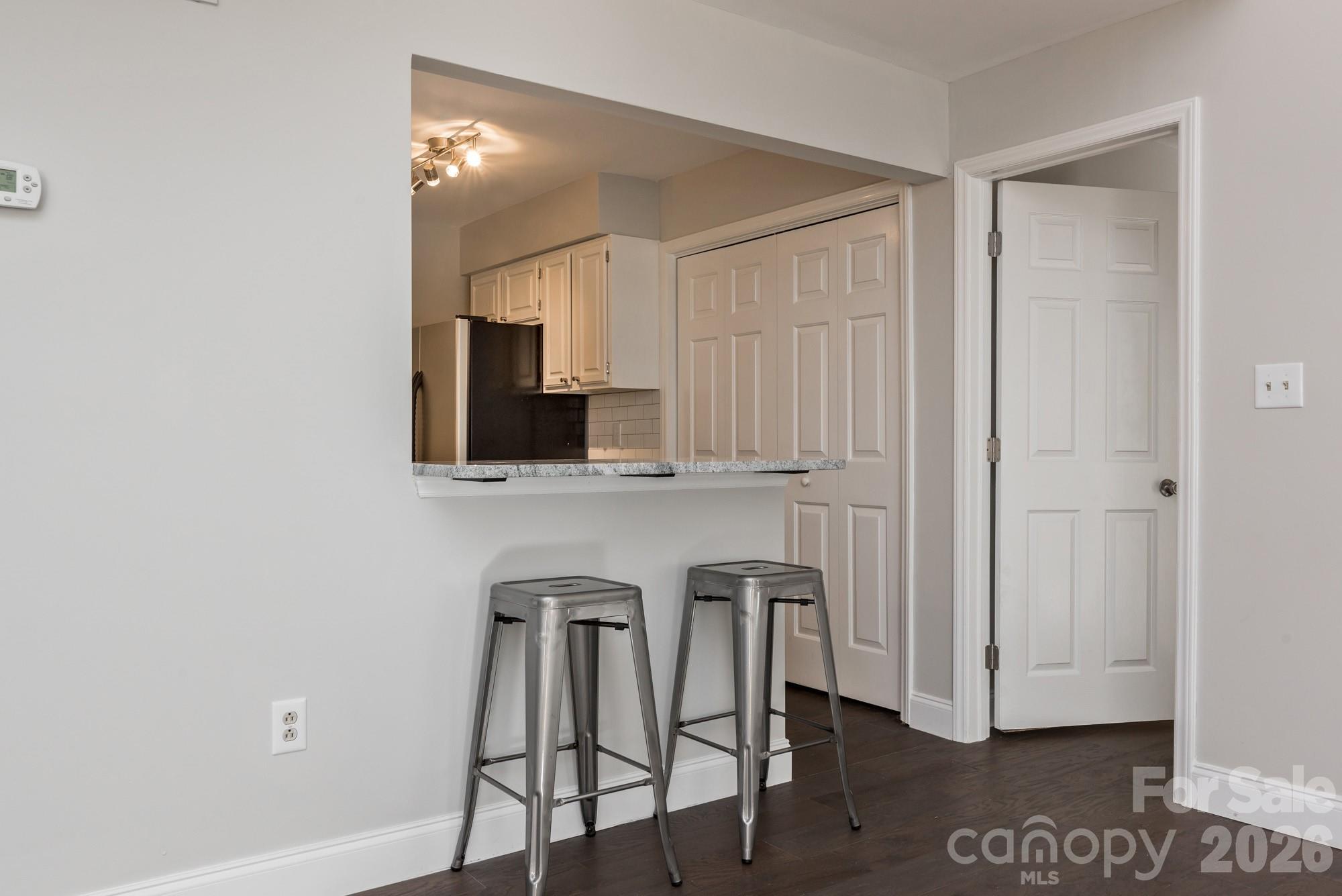 5001 Sharon Road #C — Charlotte