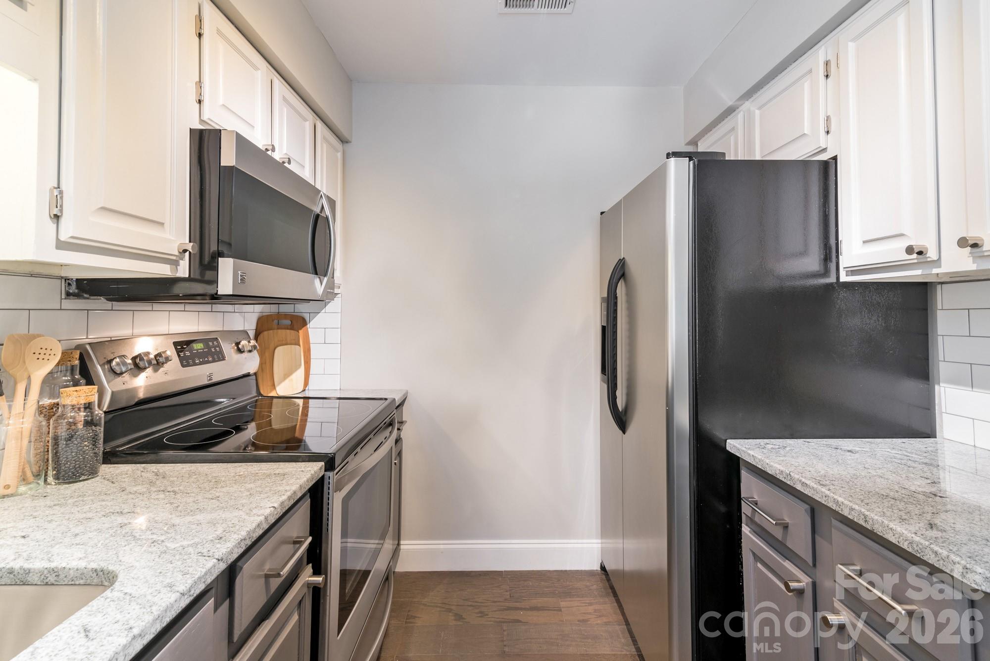 5001 Sharon Road #C — Charlotte