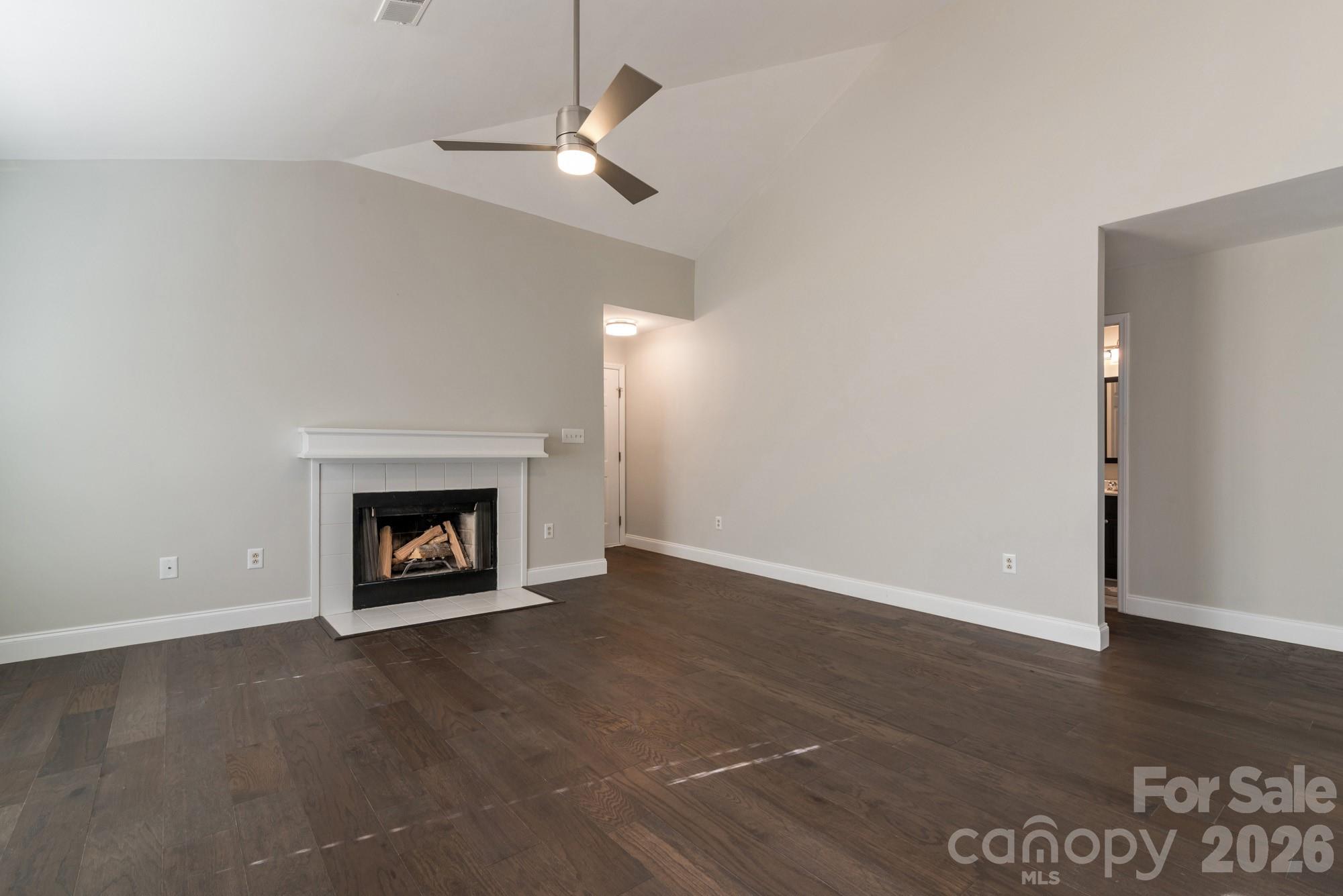 5001 Sharon Road #C — Charlotte