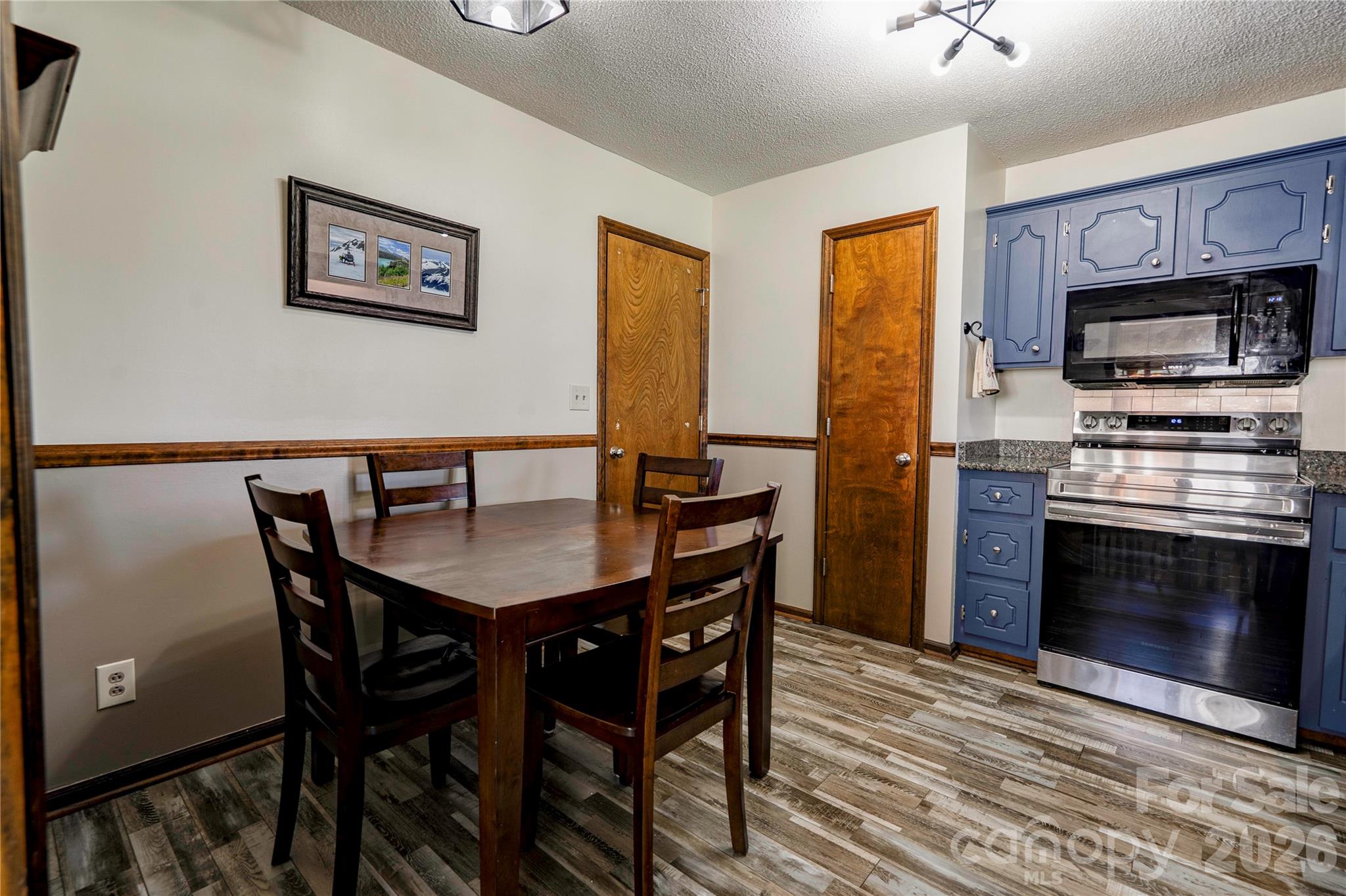 152 North Shore Drive — Cherryville