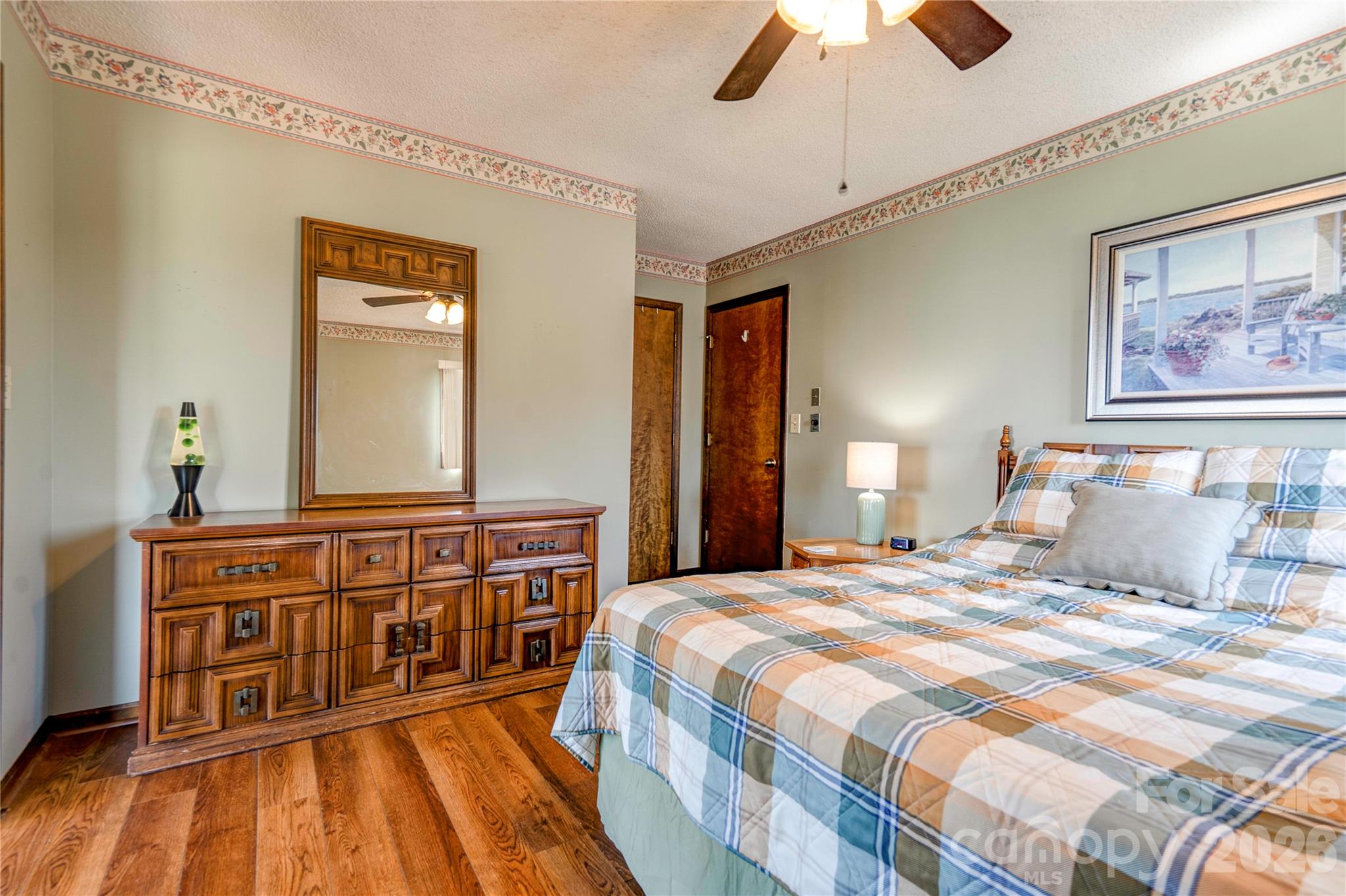 152 North Shore Drive — Cherryville