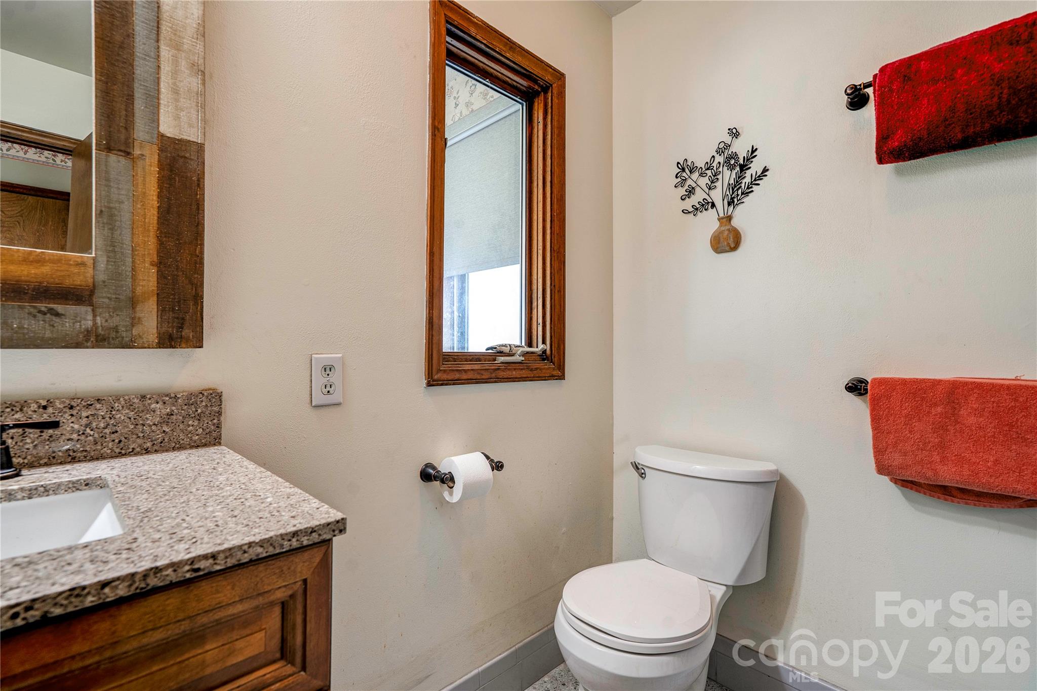 152 North Shore Drive — Cherryville