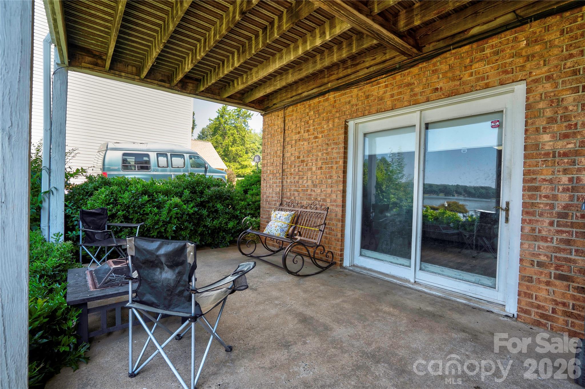 152 North Shore Drive — Cherryville