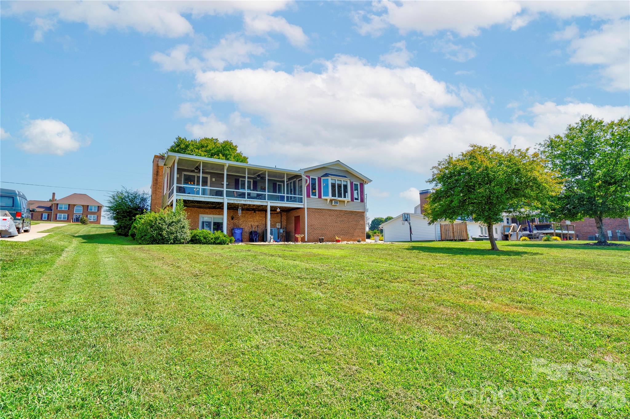 152 North Shore Drive — Cherryville