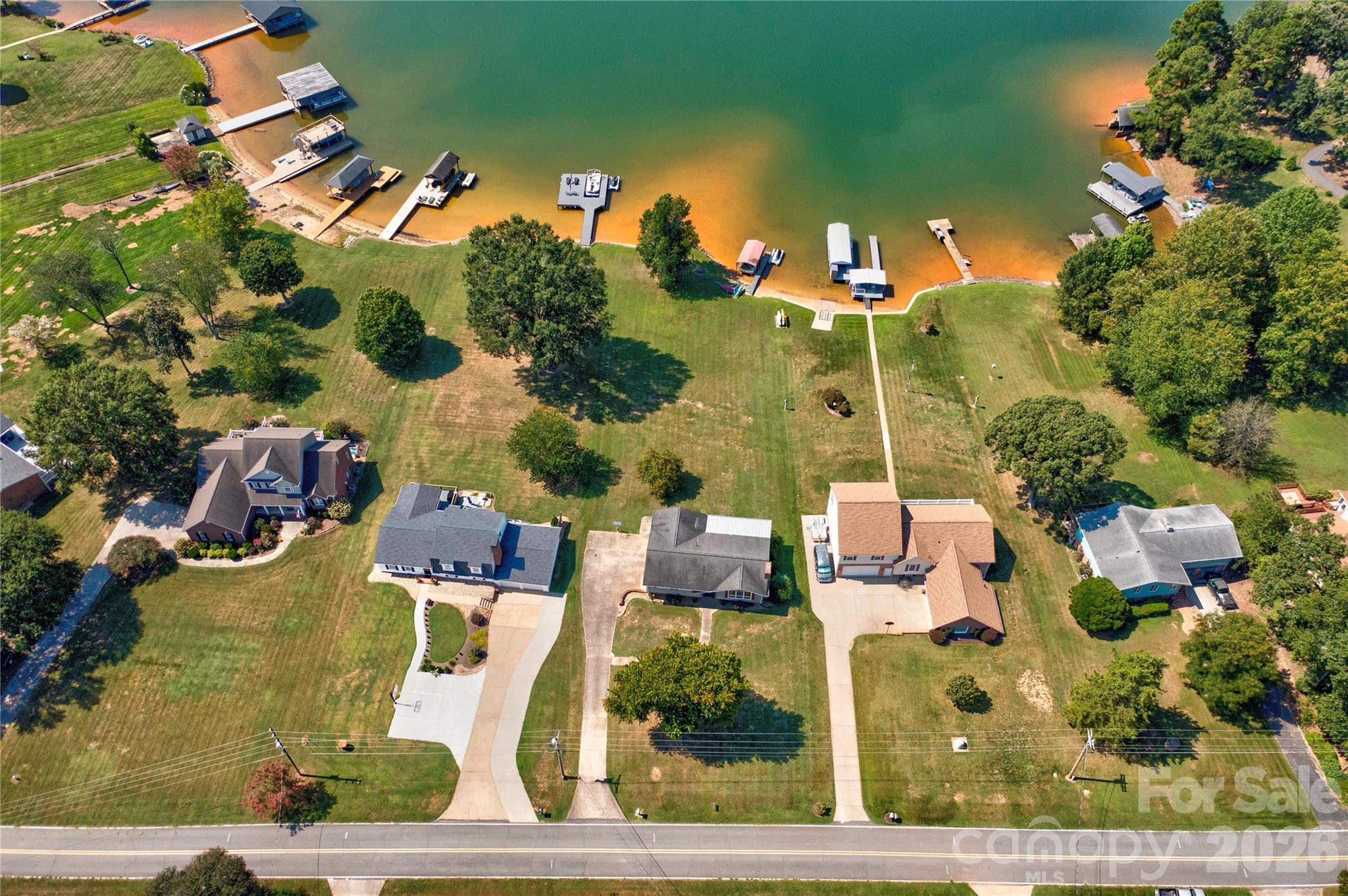 152 North Shore Drive — Cherryville