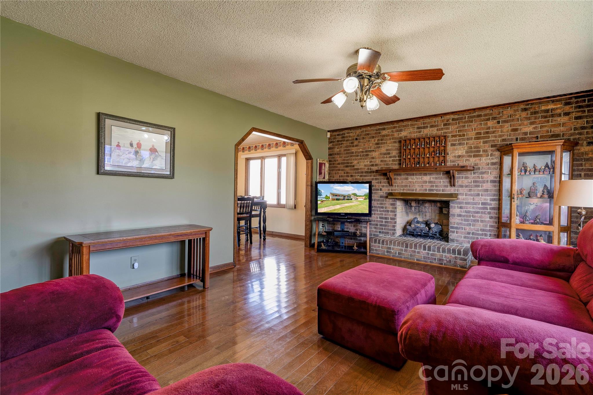 152 North Shore Drive — Cherryville