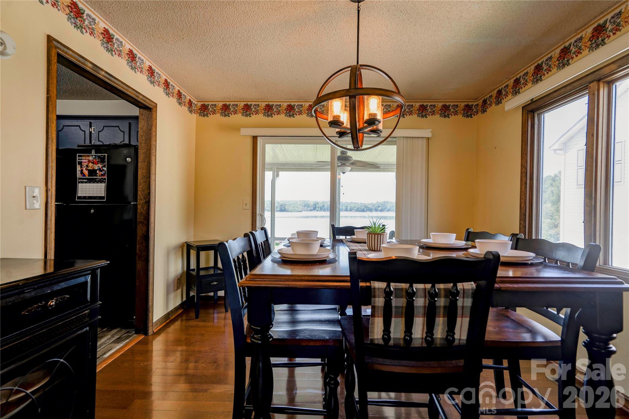 152 North Shore Drive — Cherryville