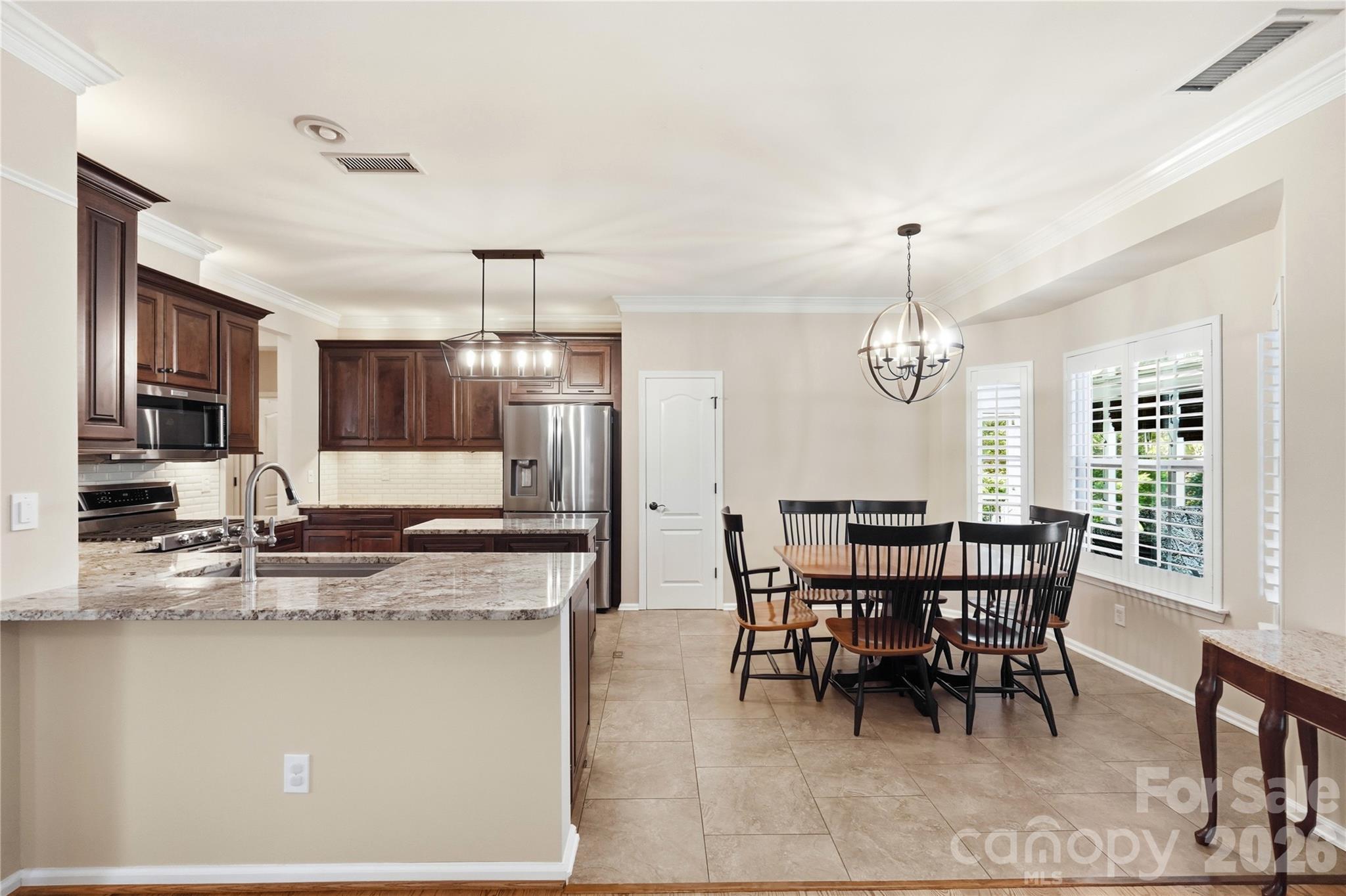 14720 Bridle Trace Lane — Pineville