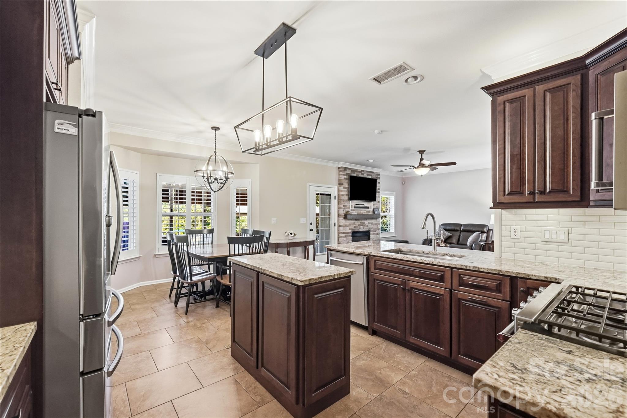 14720 Bridle Trace Lane — Pineville