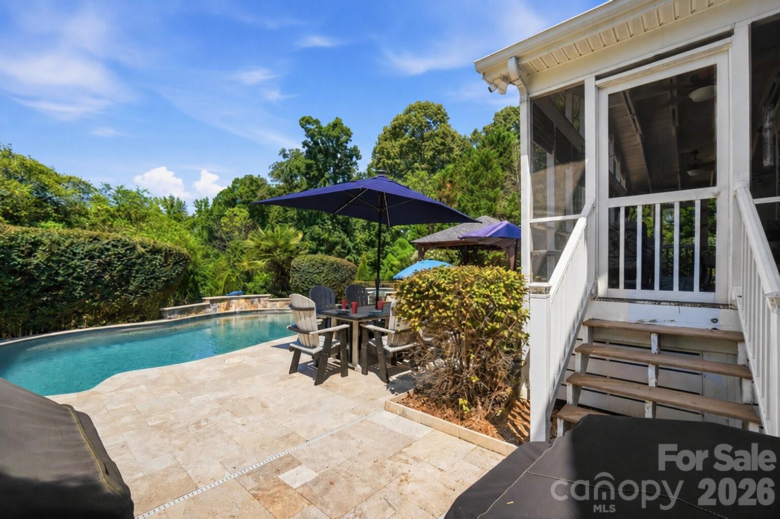 14720 Bridle Trace Lane — Pineville