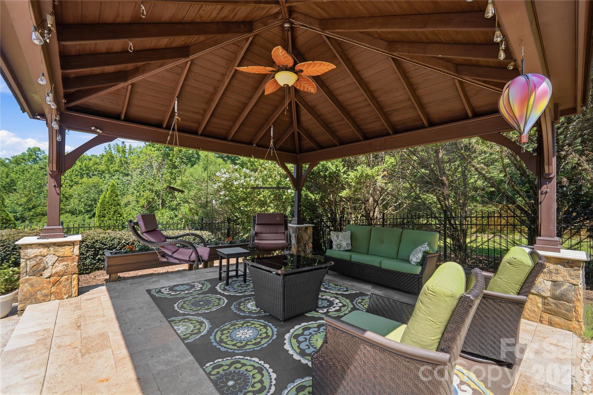 14720 Bridle Trace Lane — Pineville