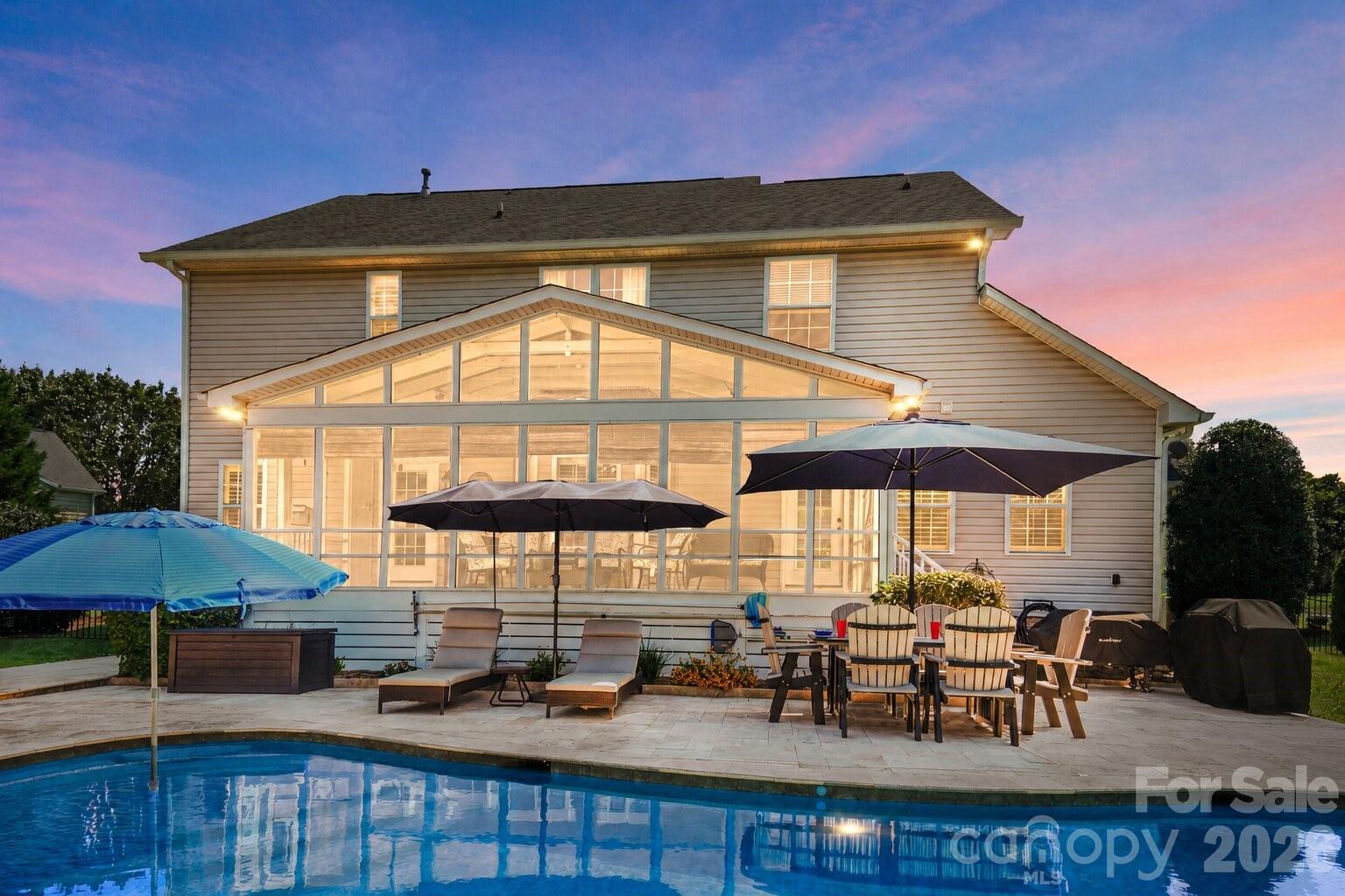 14720 Bridle Trace Lane — Pineville