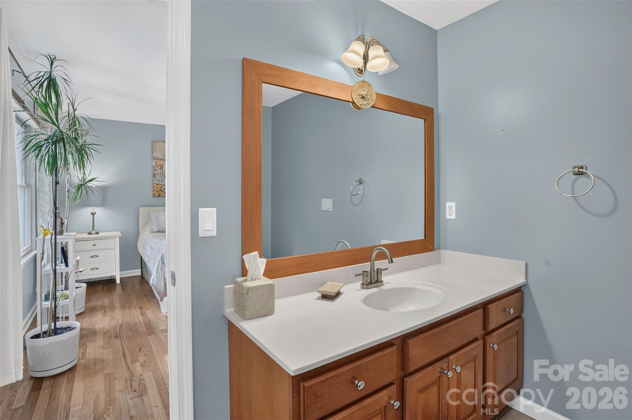 50 Autumn View Drive — Hendersonville