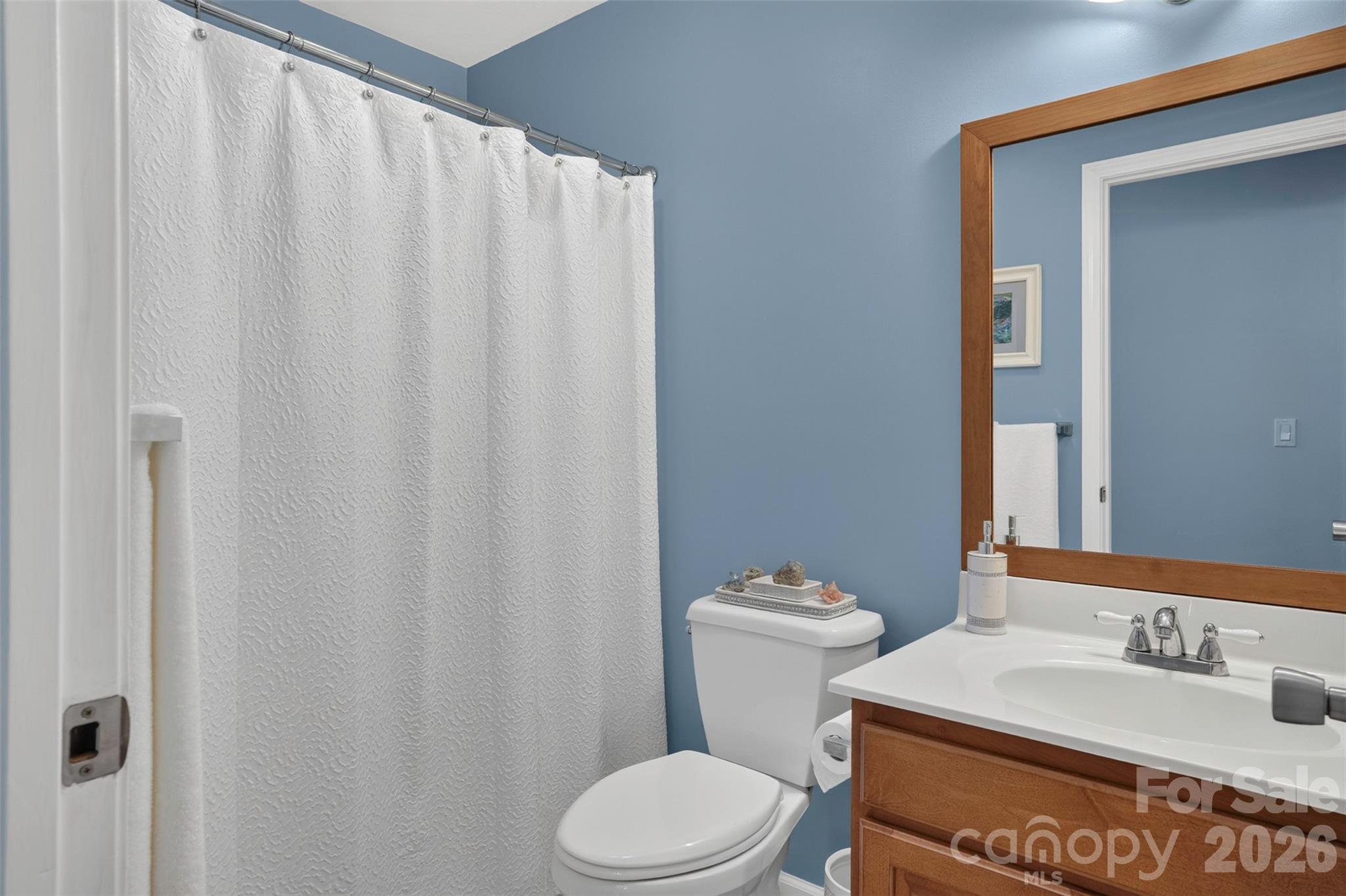 50 Autumn View Drive — Hendersonville