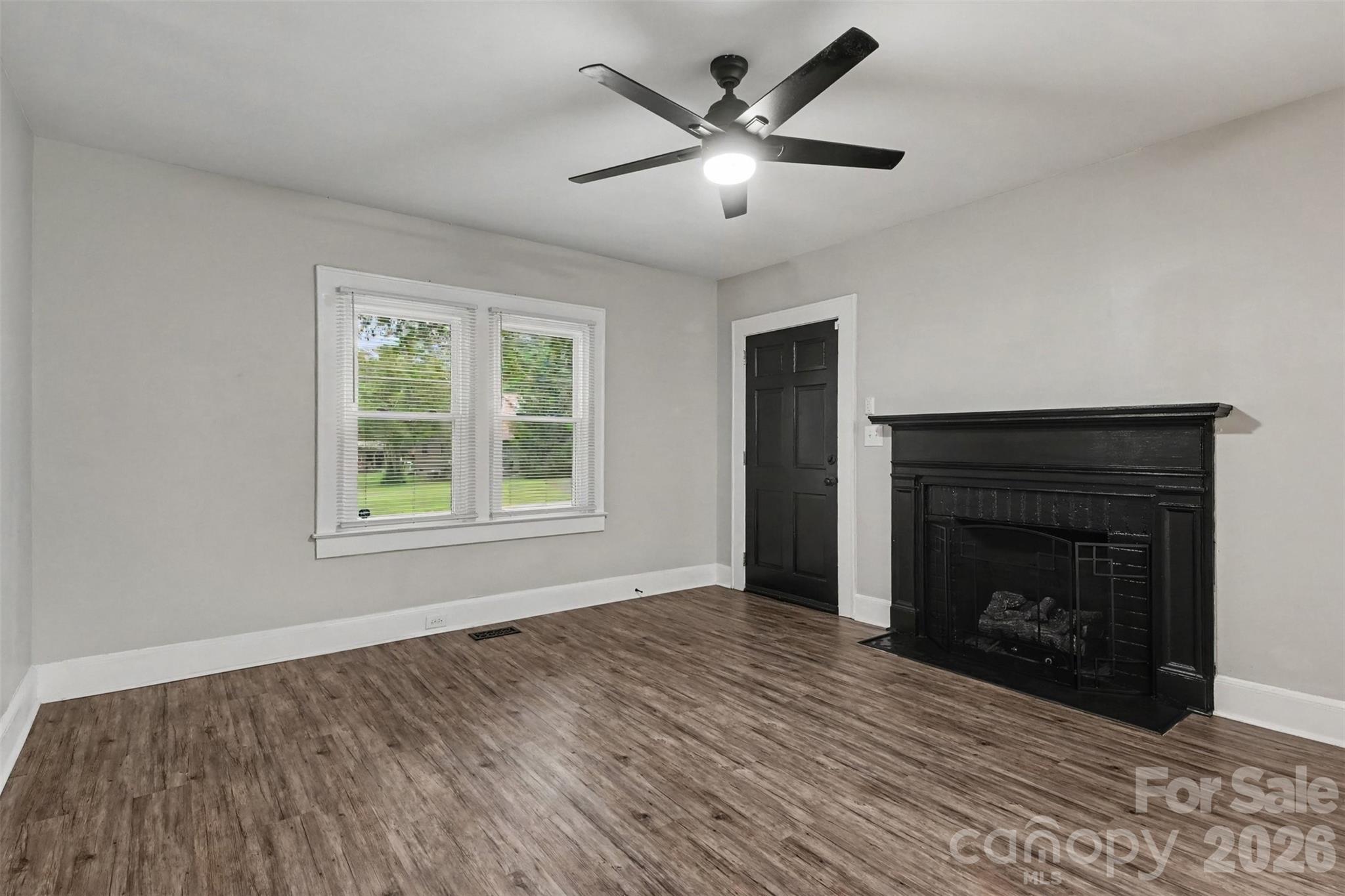 1521 Blackwood Street — Gastonia