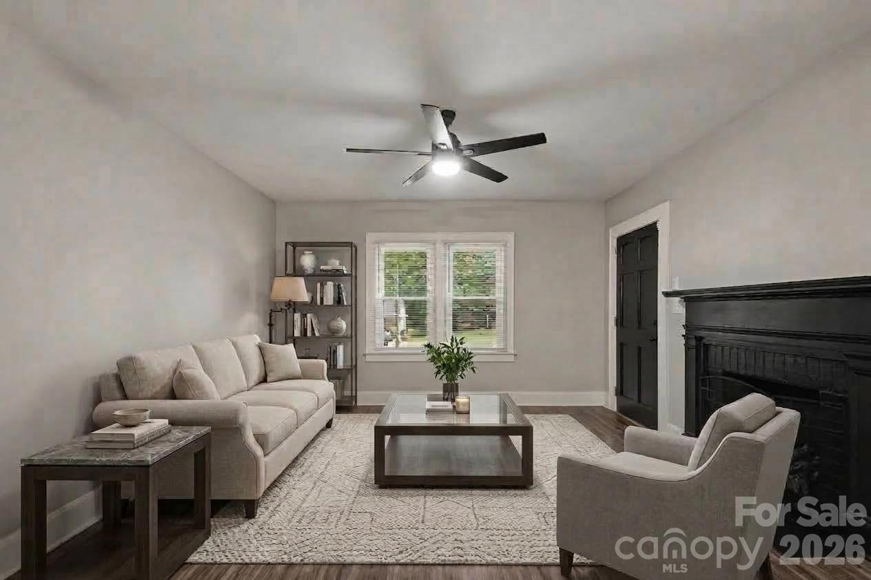 1521 Blackwood Street — Gastonia