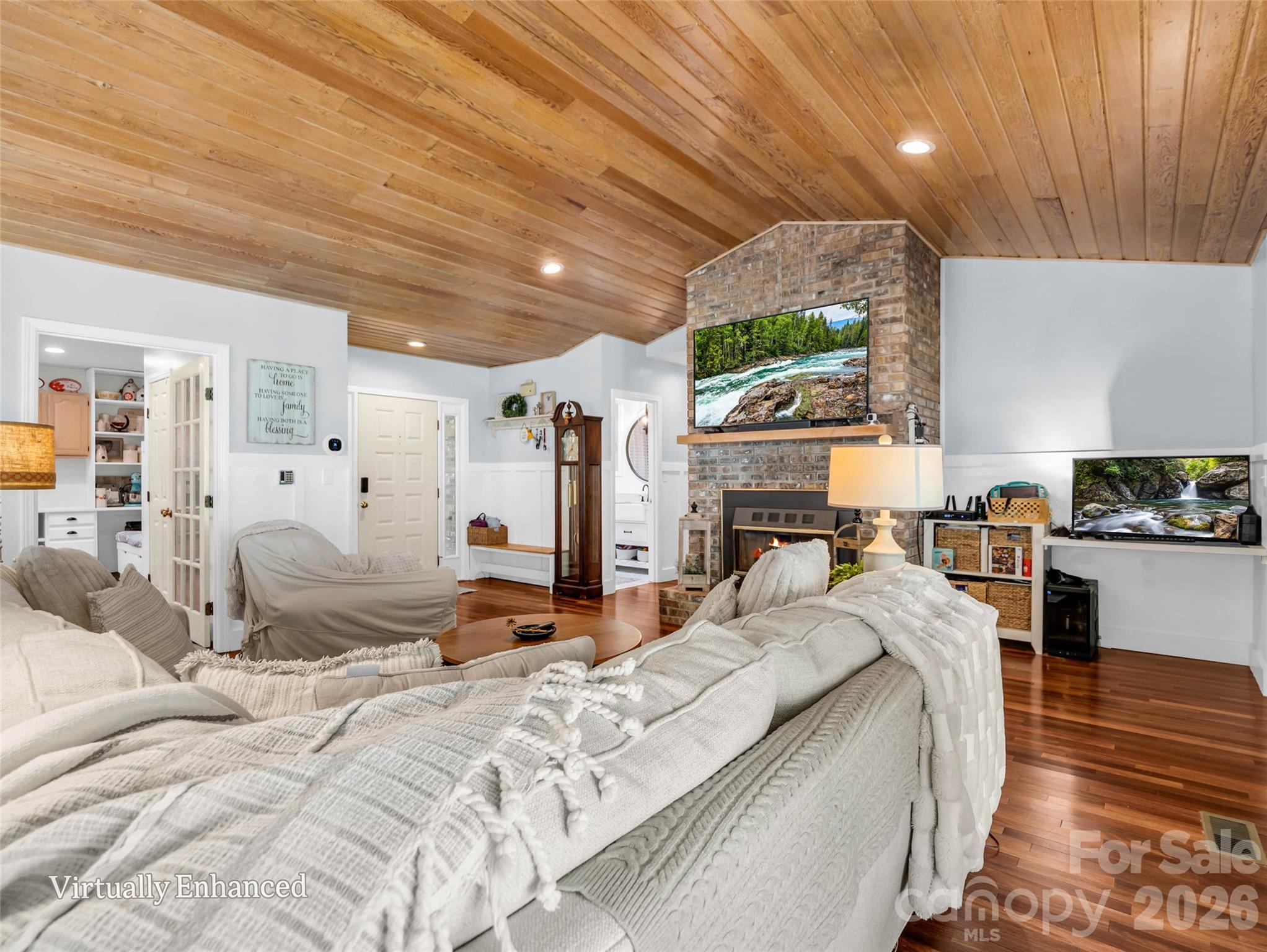 2365 Rosemont Court — Hendersonville