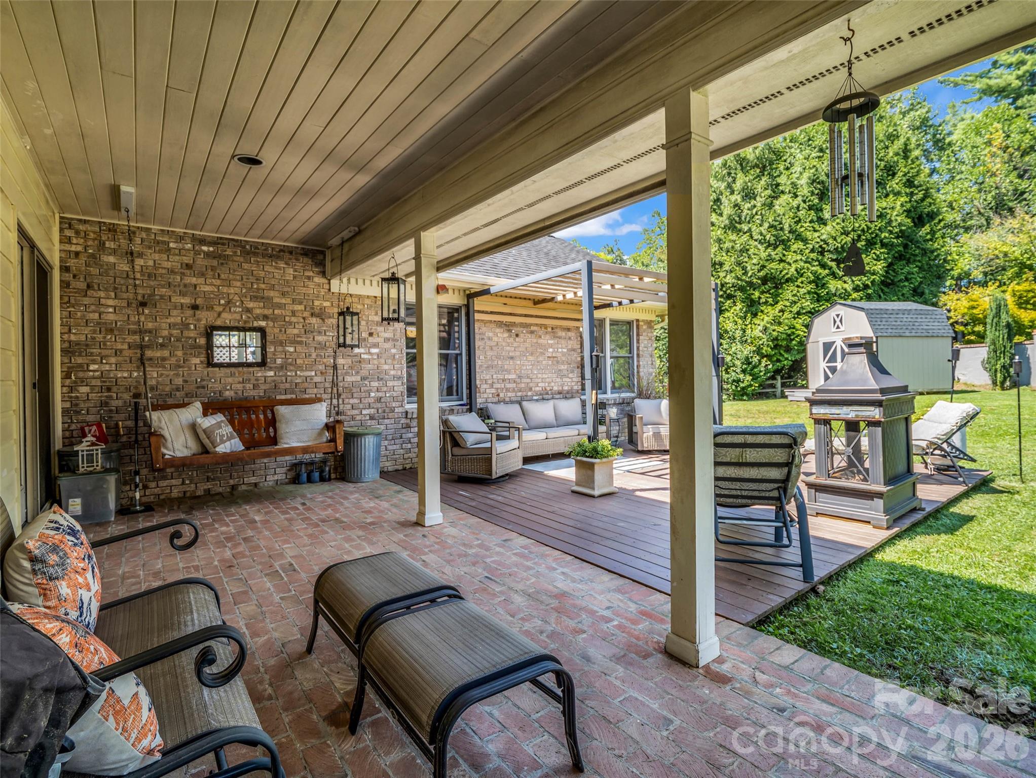 2365 Rosemont Court — Hendersonville