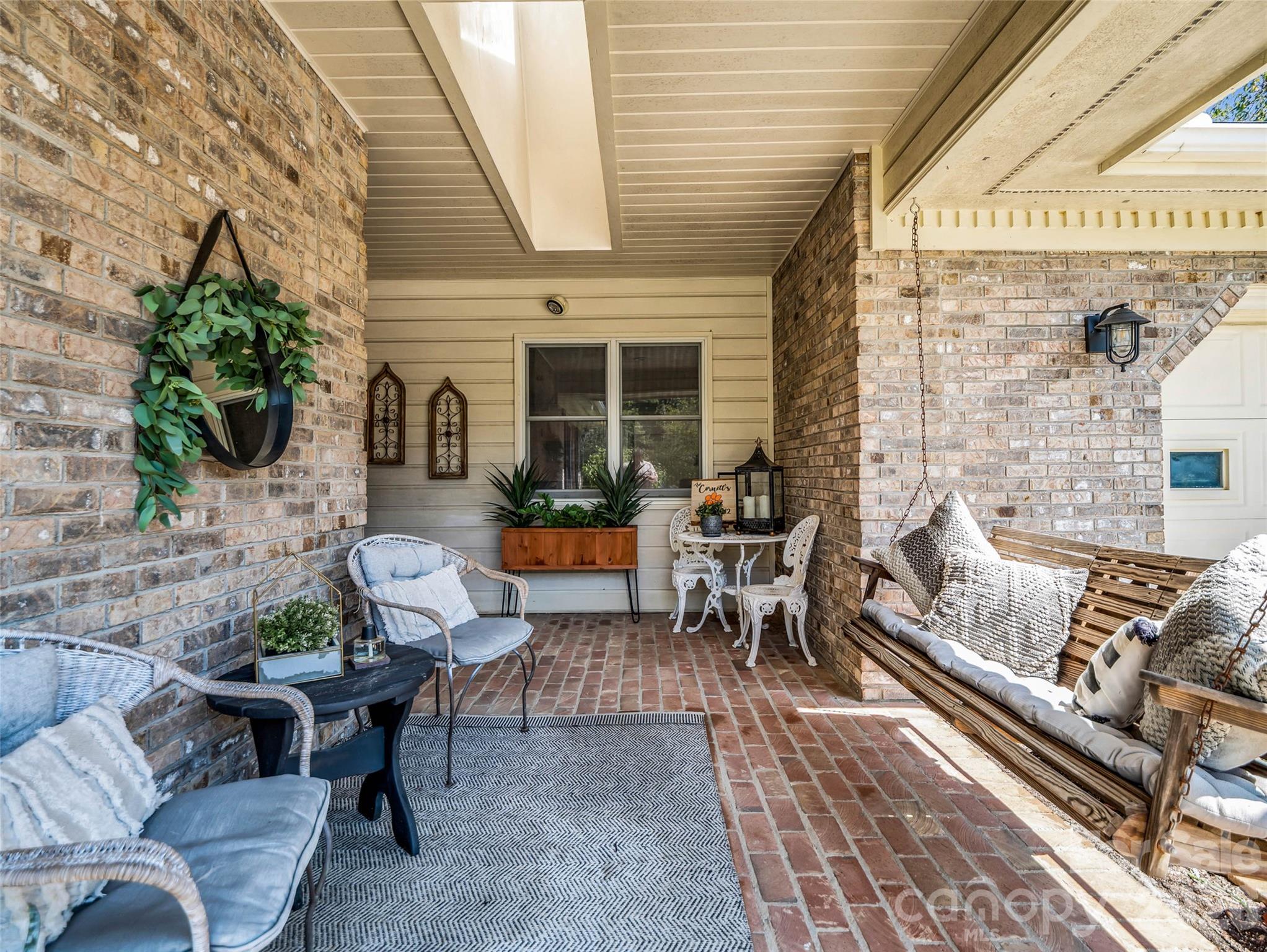 2365 Rosemont Court — Hendersonville
