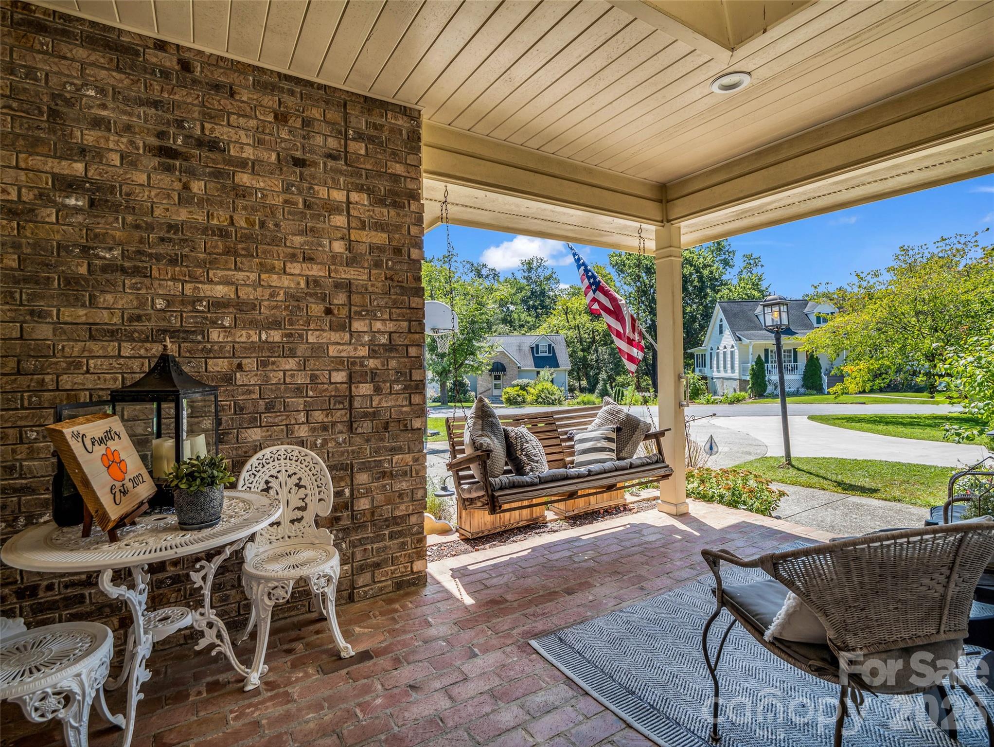 2365 Rosemont Court — Hendersonville