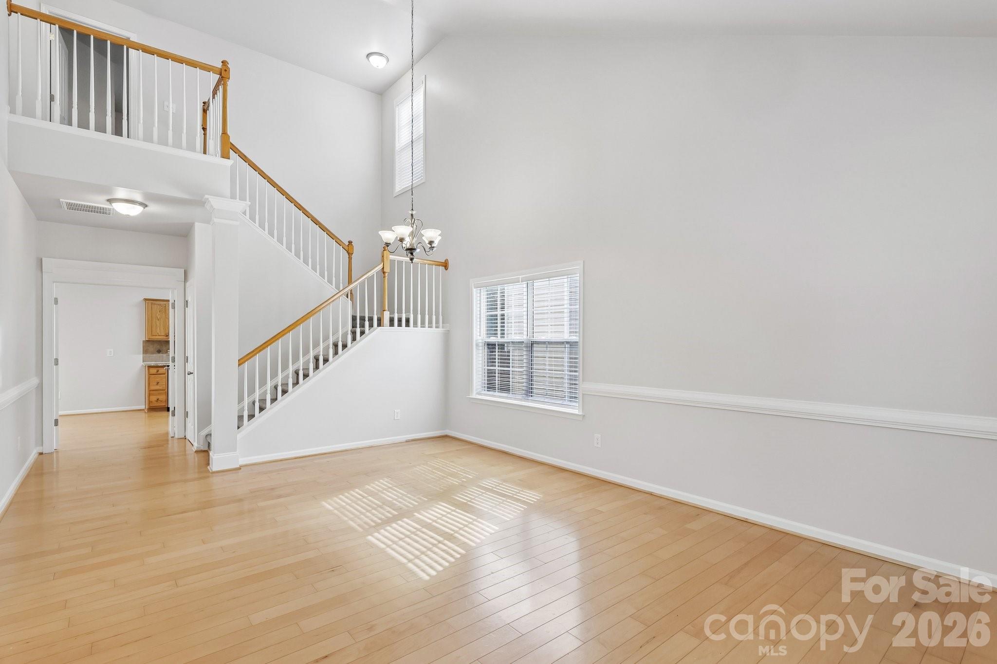 1915 Dundalk Road — Charlotte