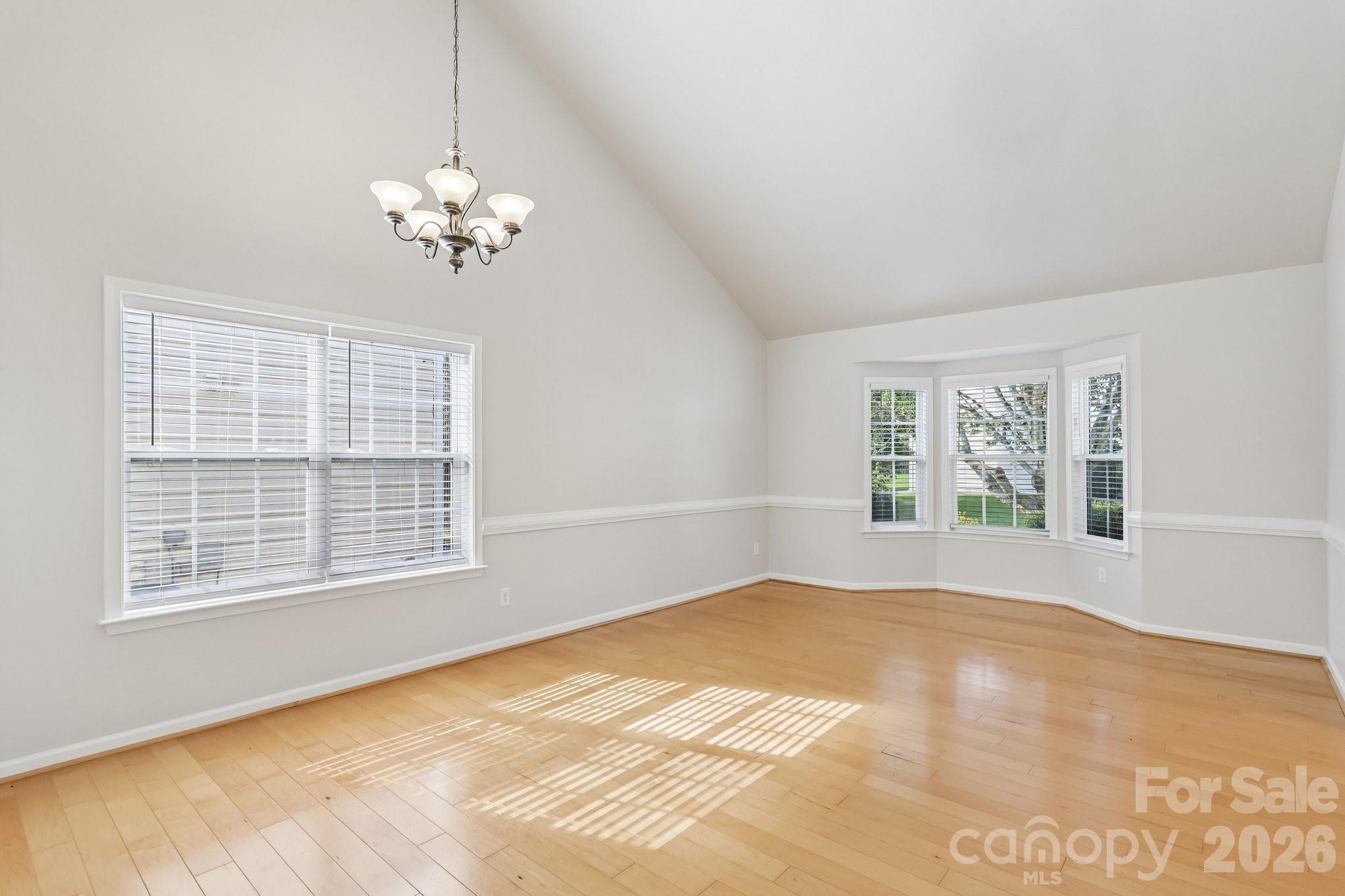 1915 Dundalk Road — Charlotte