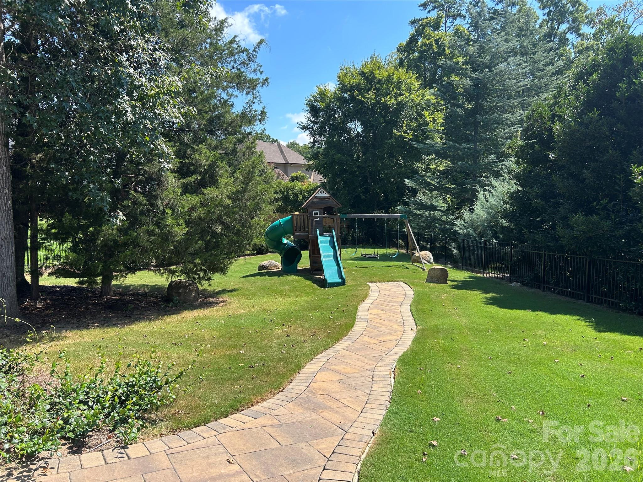1686 Nestledown Court — Rock Hill