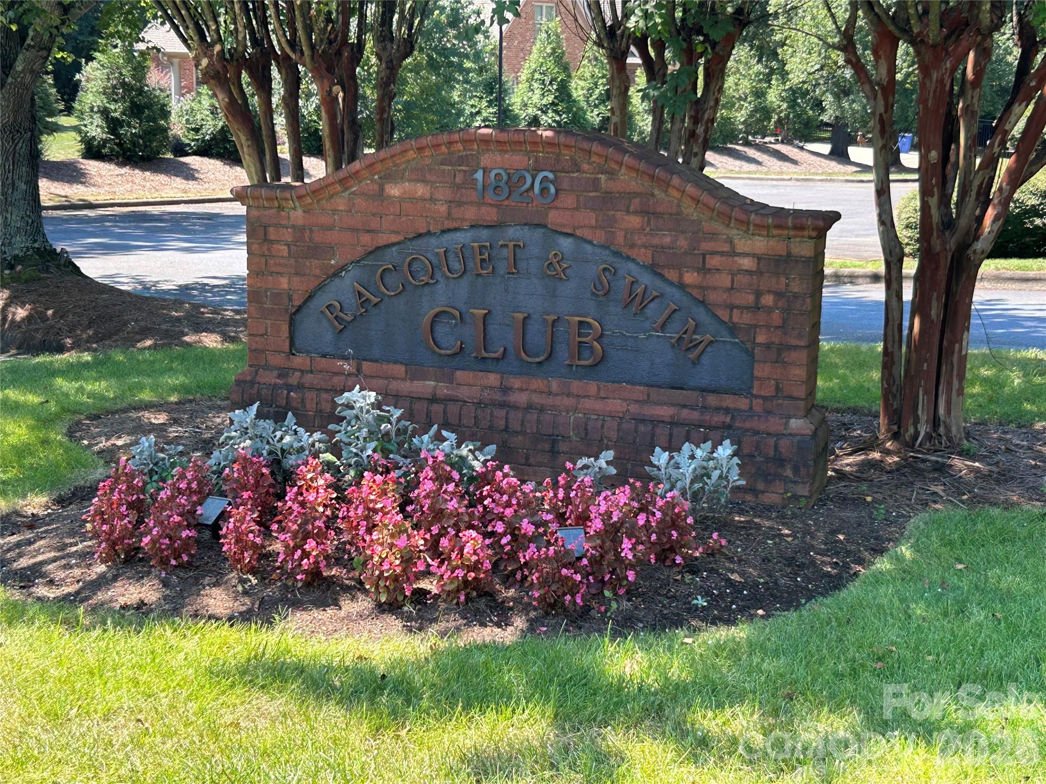 1686 Nestledown Court — Rock Hill