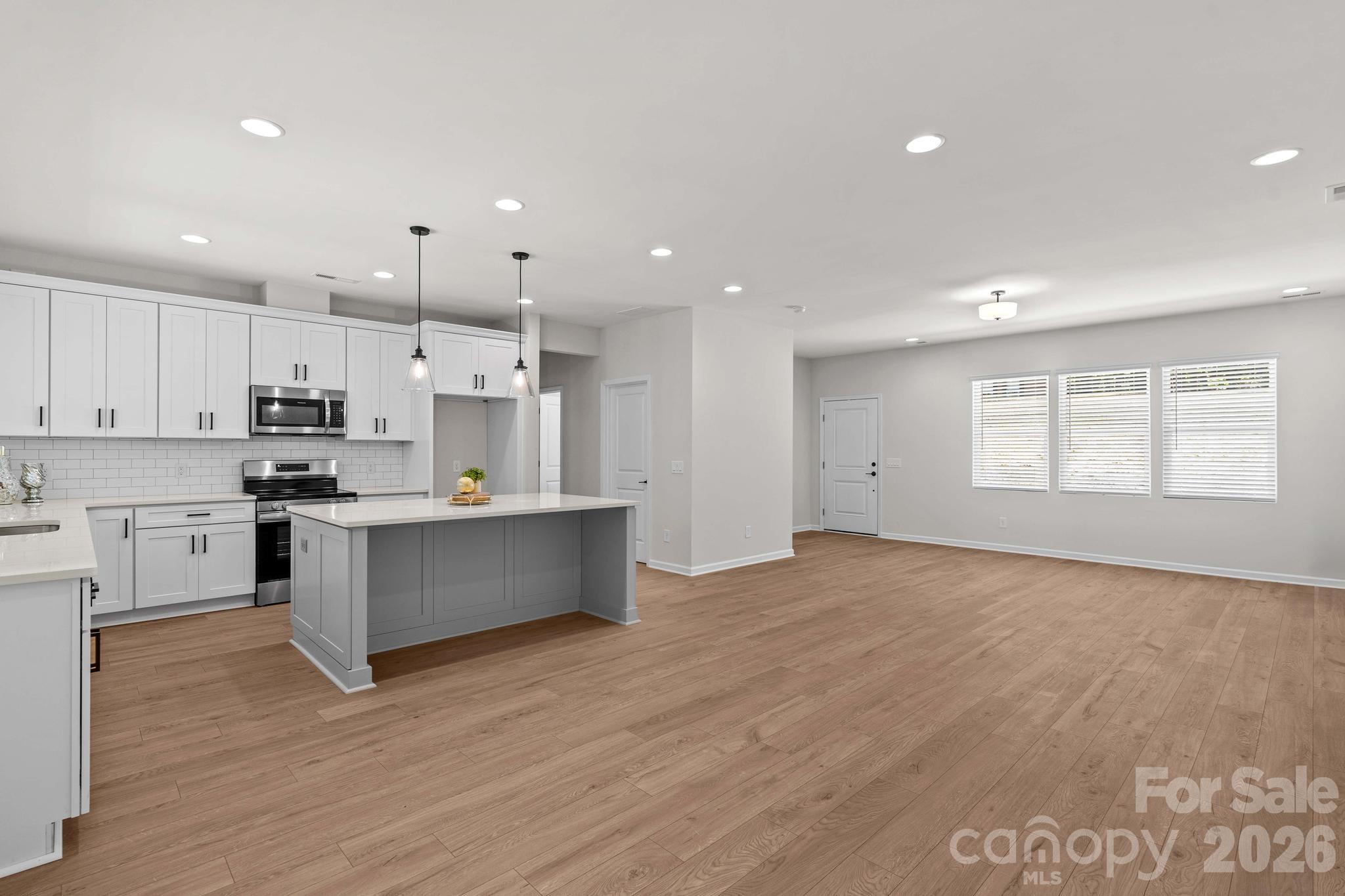 307 Sowers Ferry Road — Salisbury