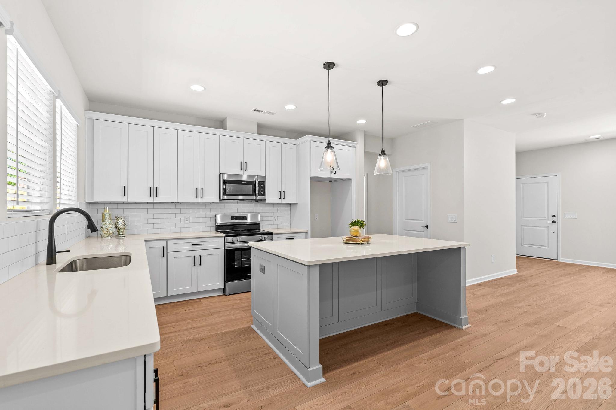 307 Sowers Ferry Road — Salisbury