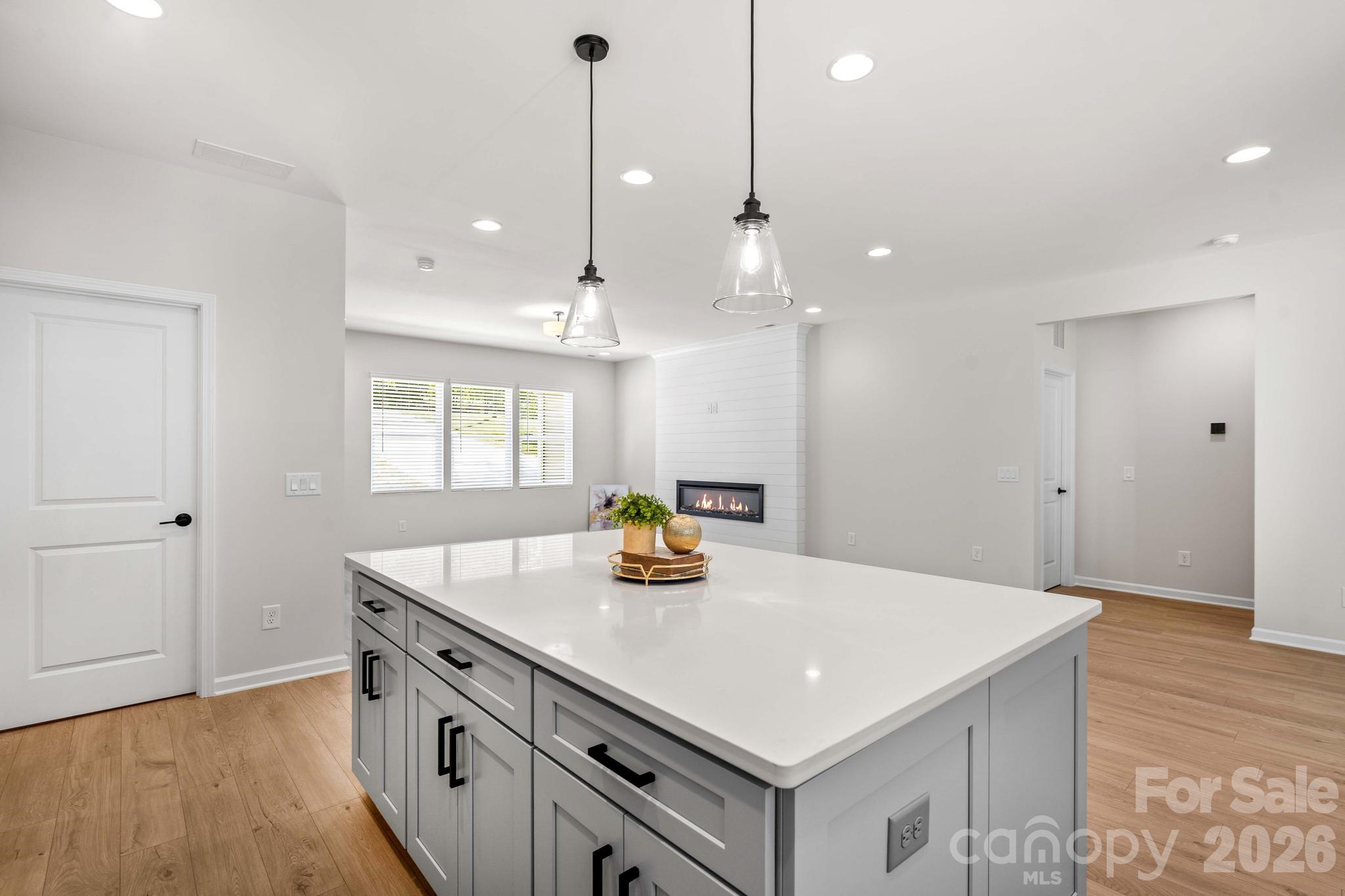 307 Sowers Ferry Road — Salisbury
