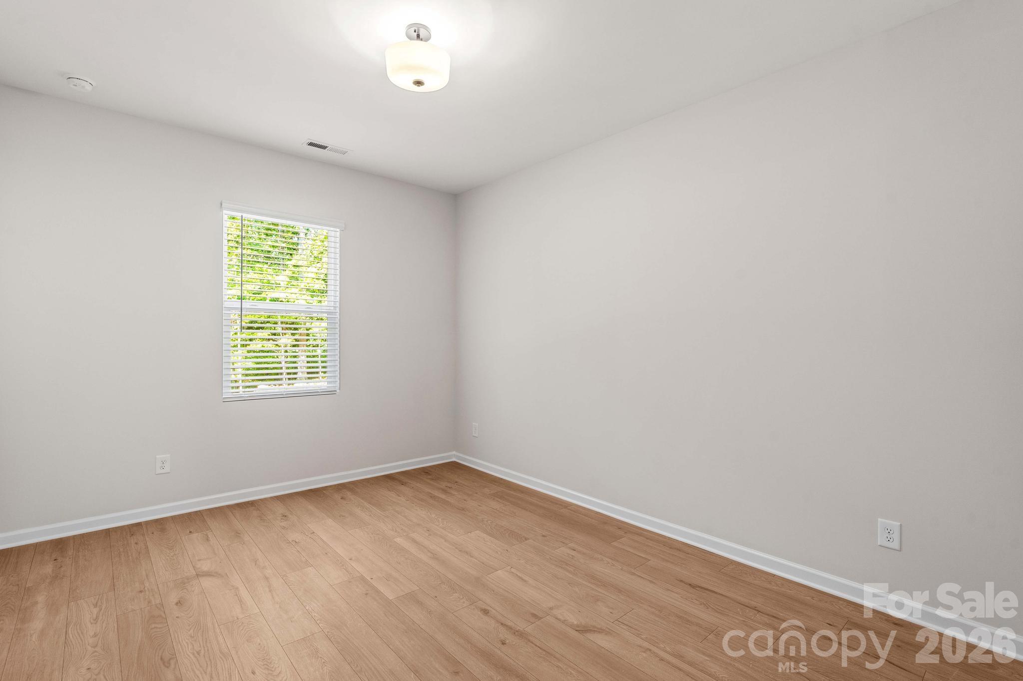 307 Sowers Ferry Road — Salisbury