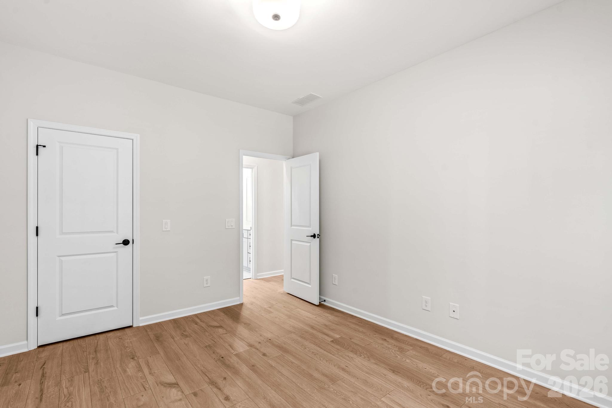 307 Sowers Ferry Road — Salisbury