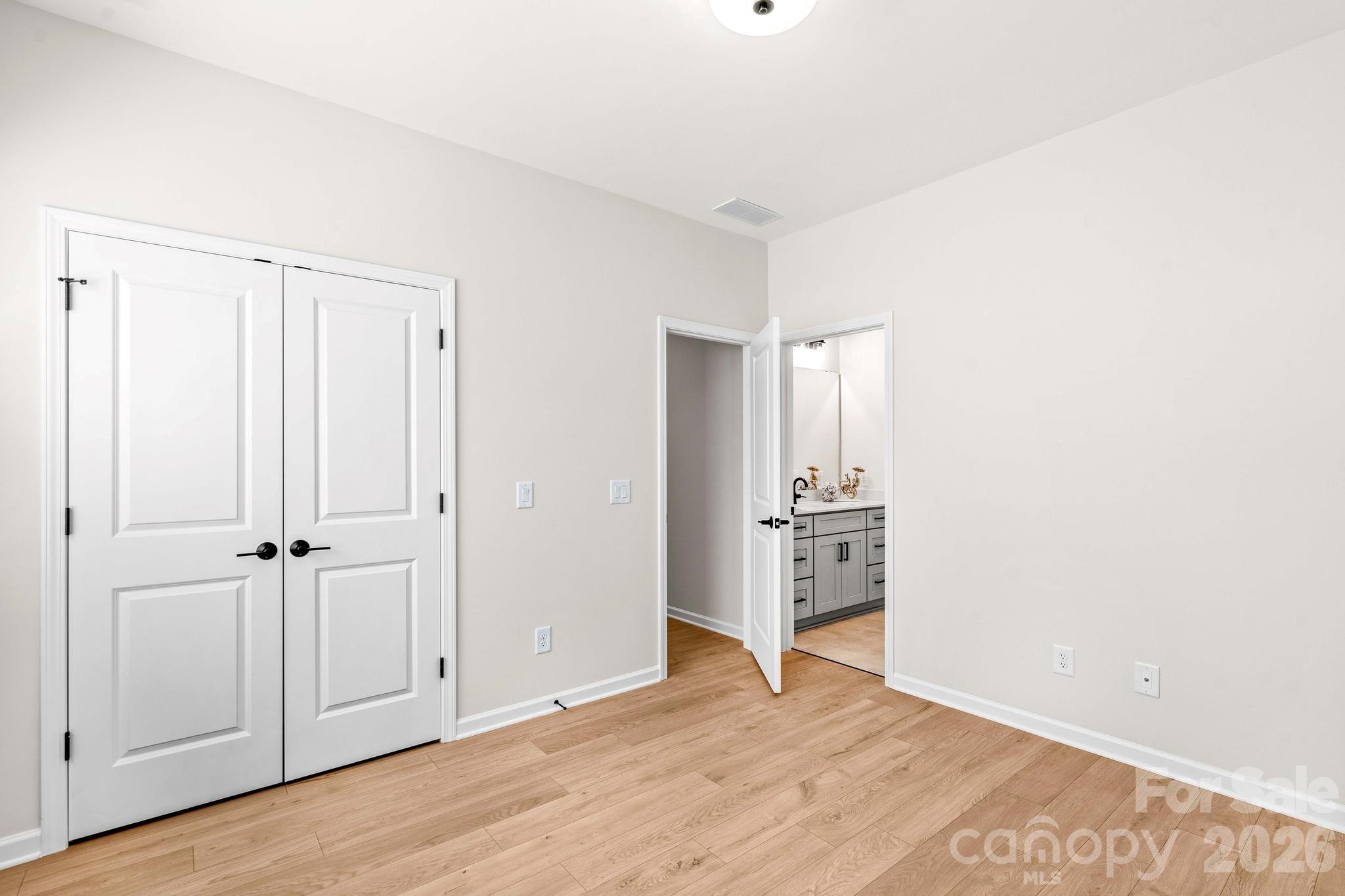 307 Sowers Ferry Road — Salisbury
