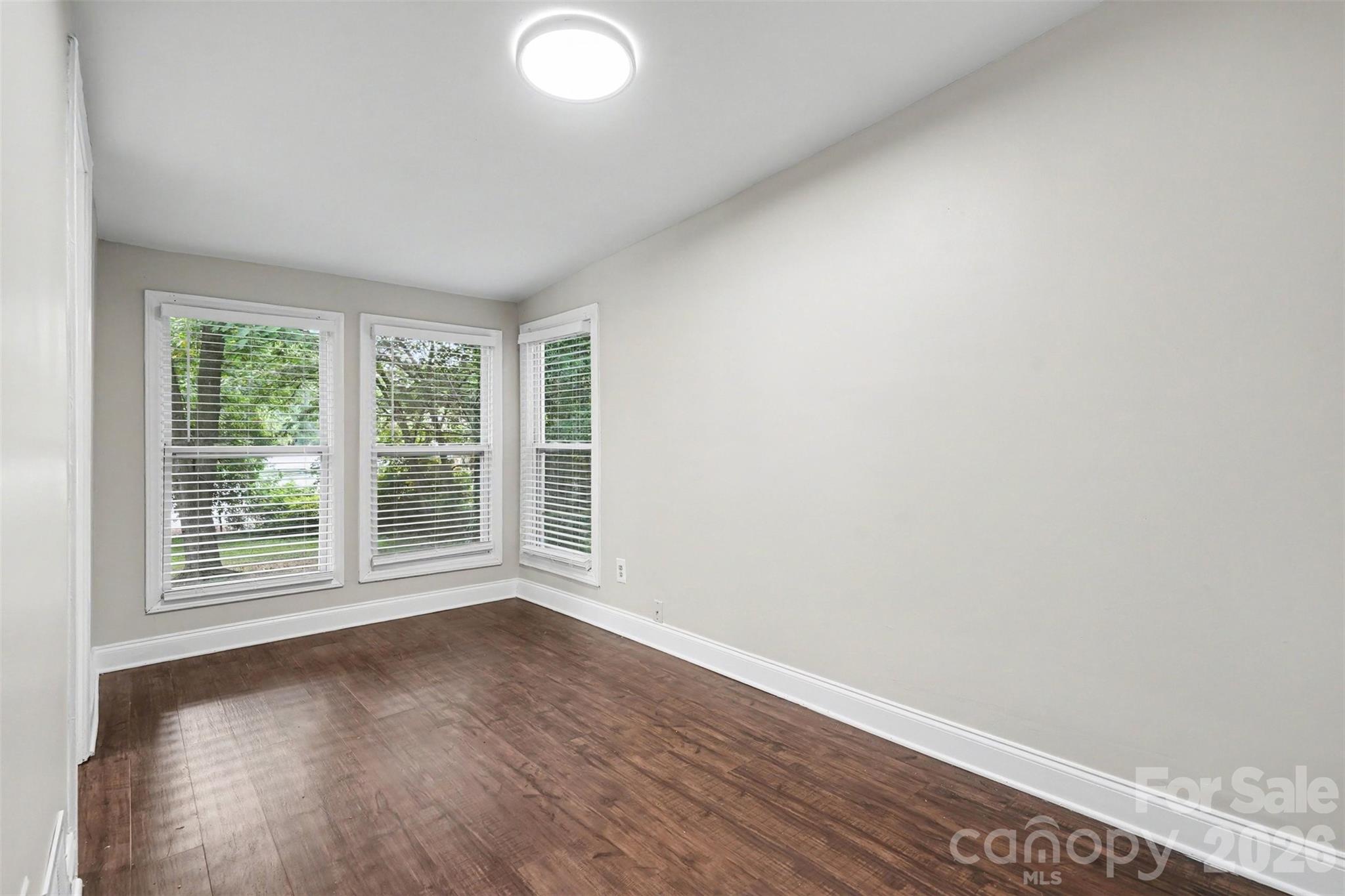 2728 Arnold Drive — Charlotte