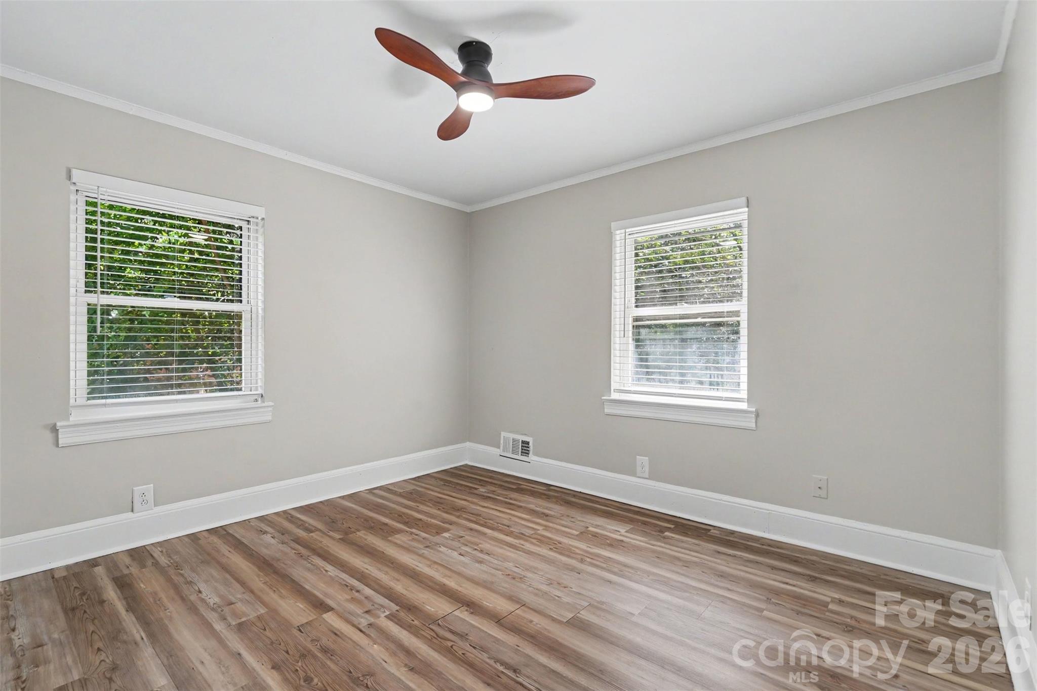 2728 Arnold Drive — Charlotte