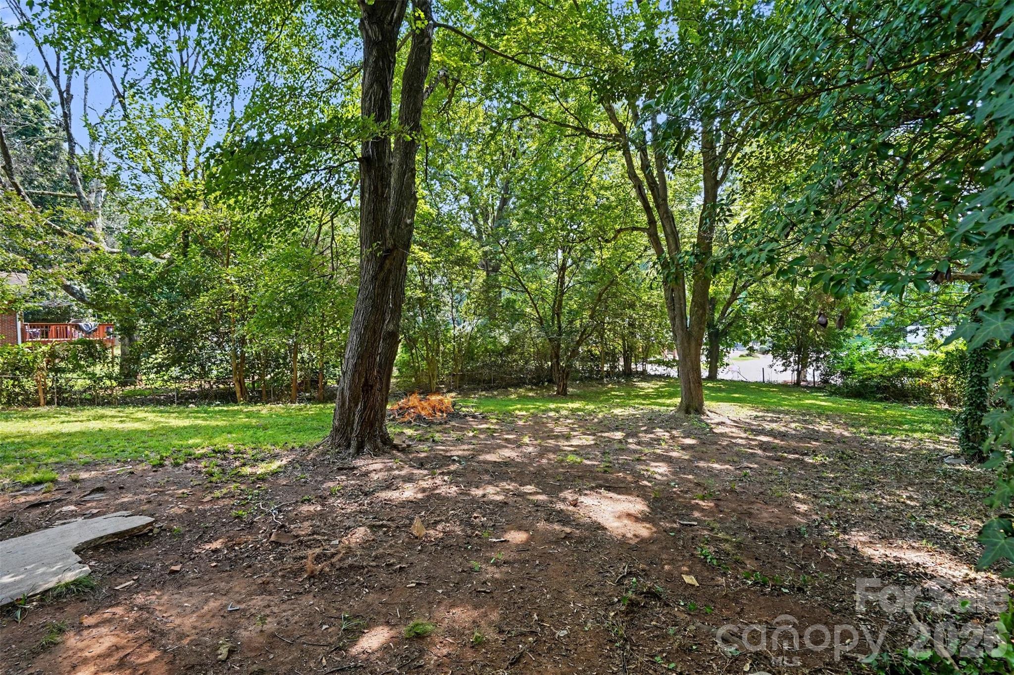 2728 Arnold Drive — Charlotte
