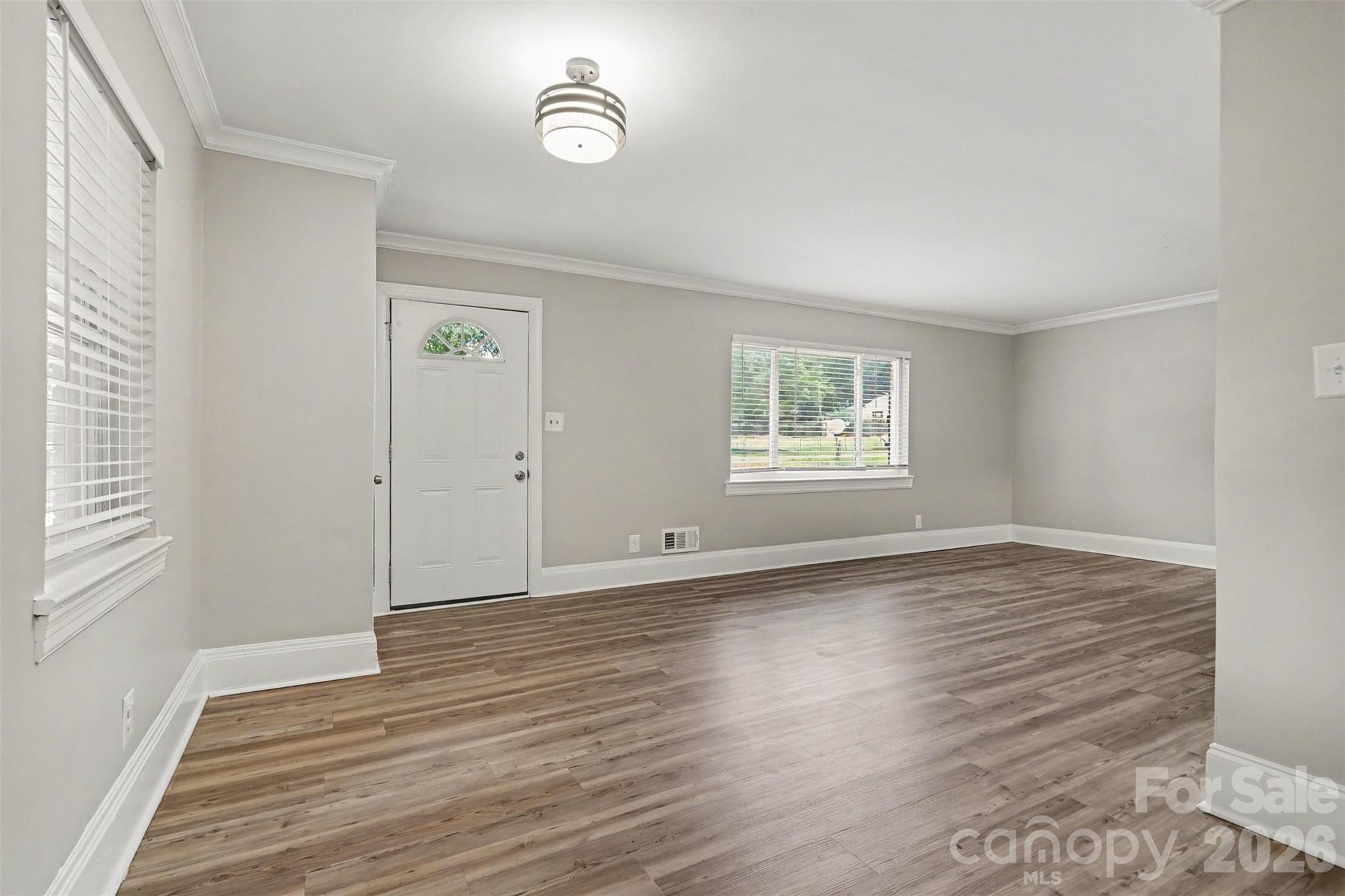 2728 Arnold Drive — Charlotte