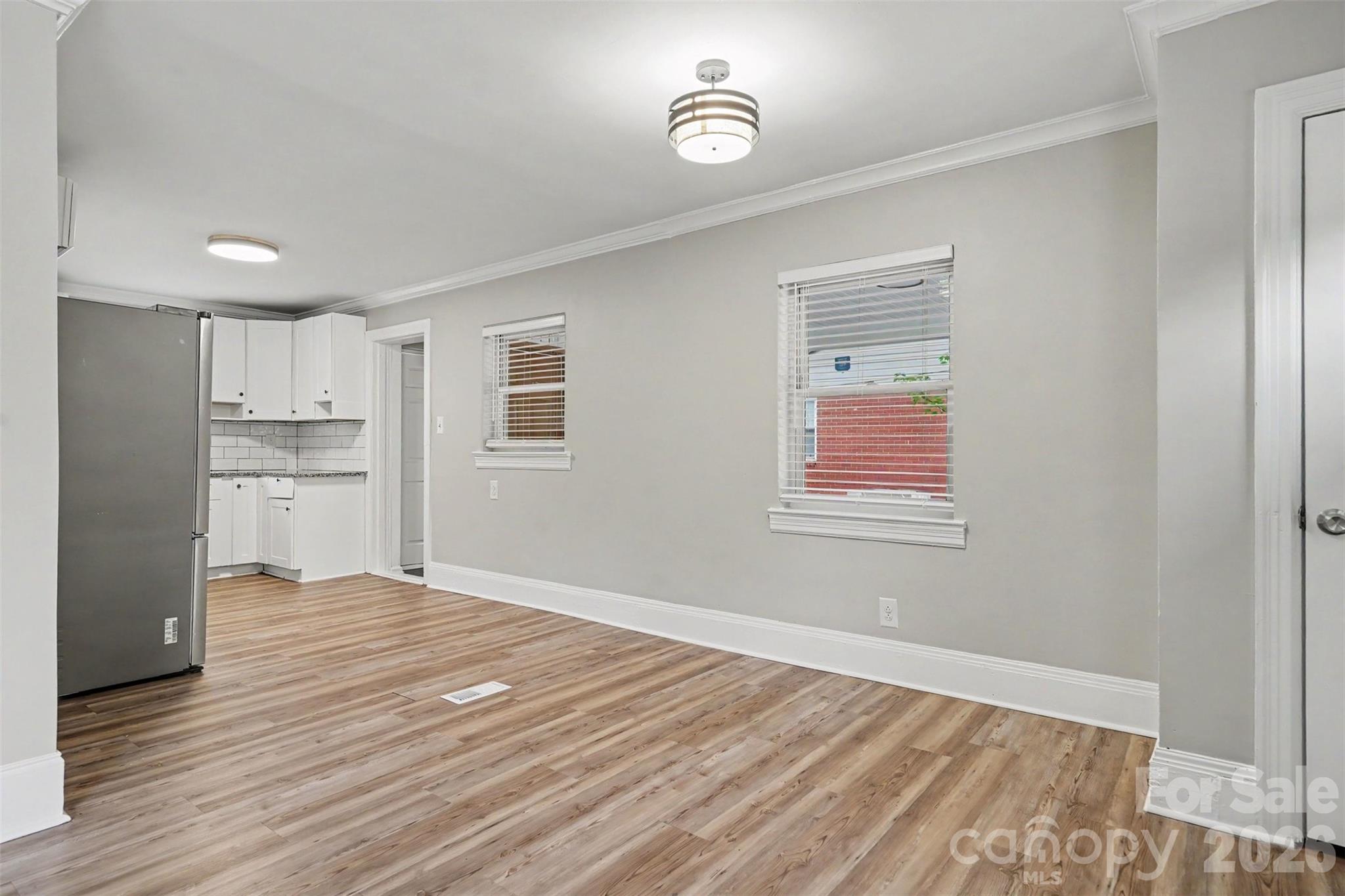 2728 Arnold Drive — Charlotte
