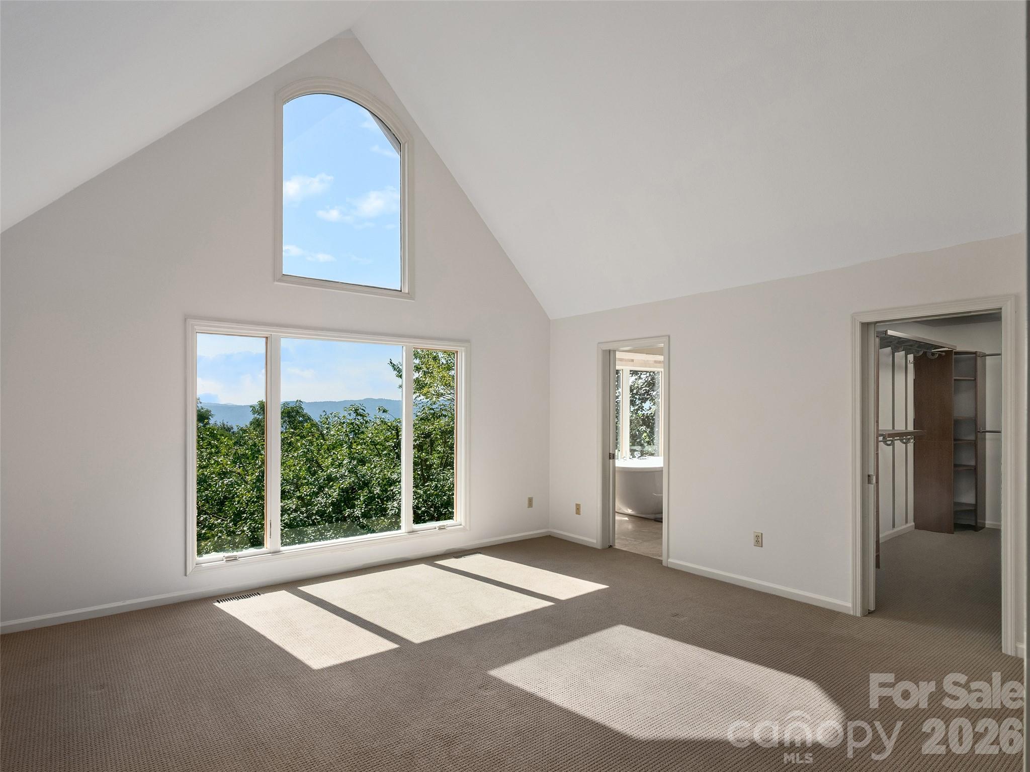 288 Roberts Drive — Laurel Park