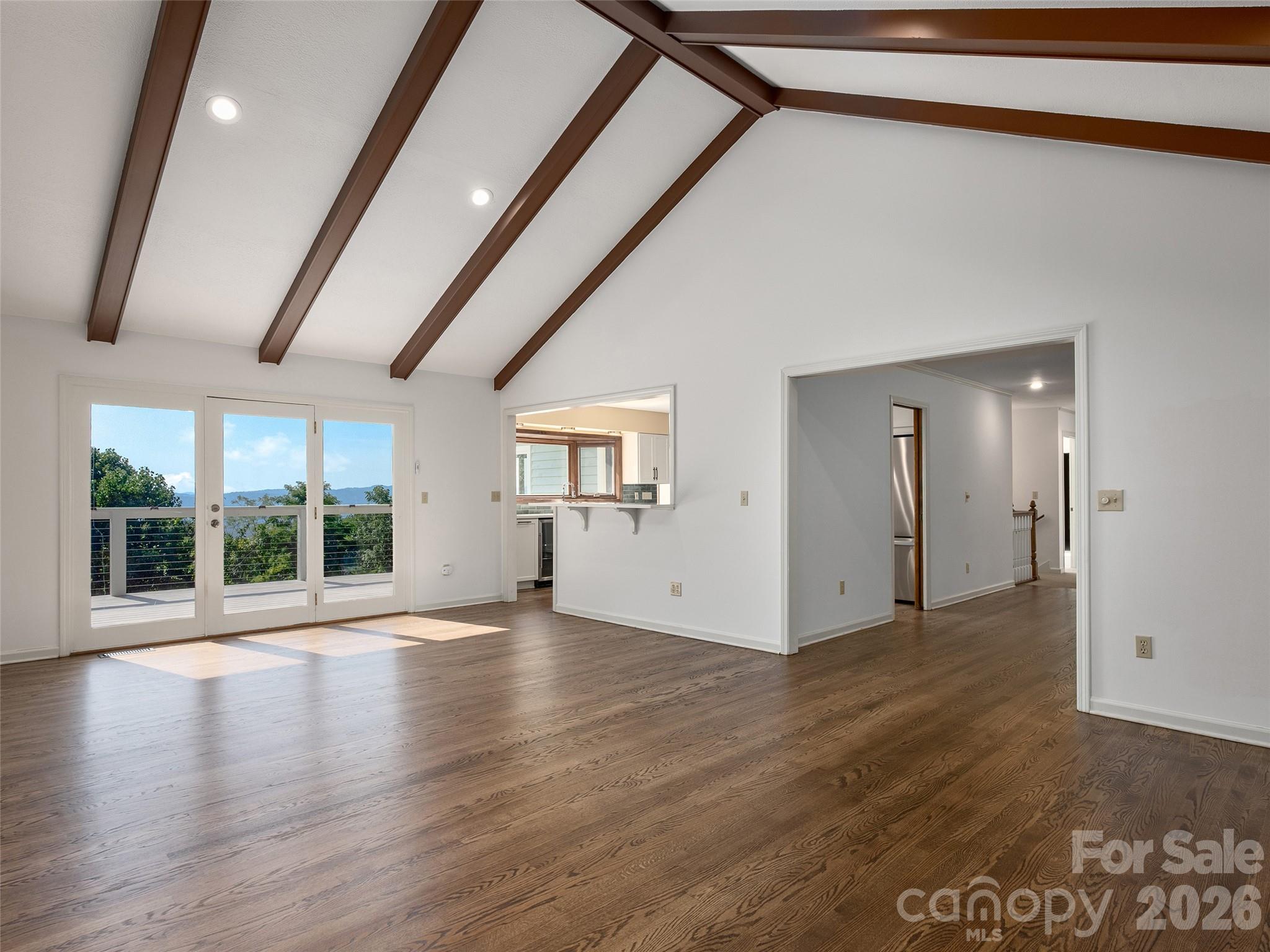 288 Roberts Drive — Laurel Park