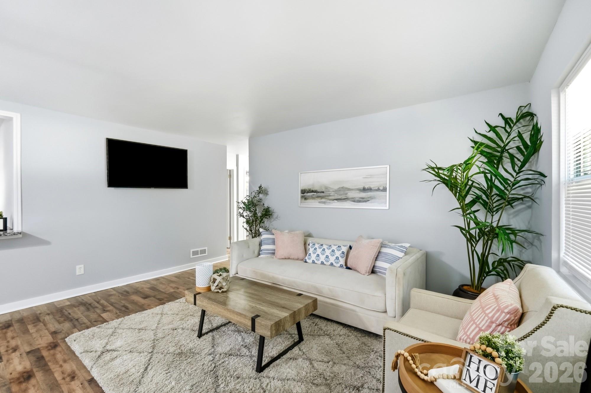 3300 Bonaire Drive — Charlotte