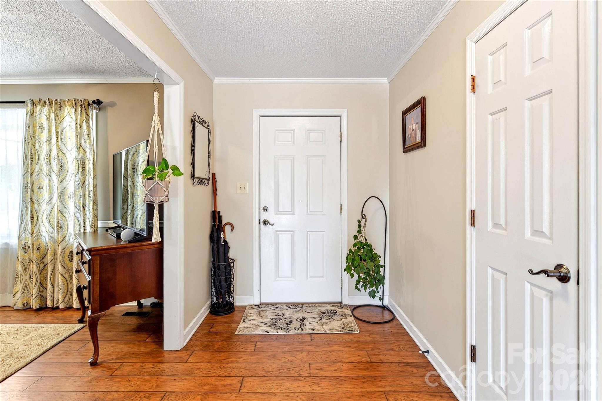 146 Cobblestone Drive — Marion